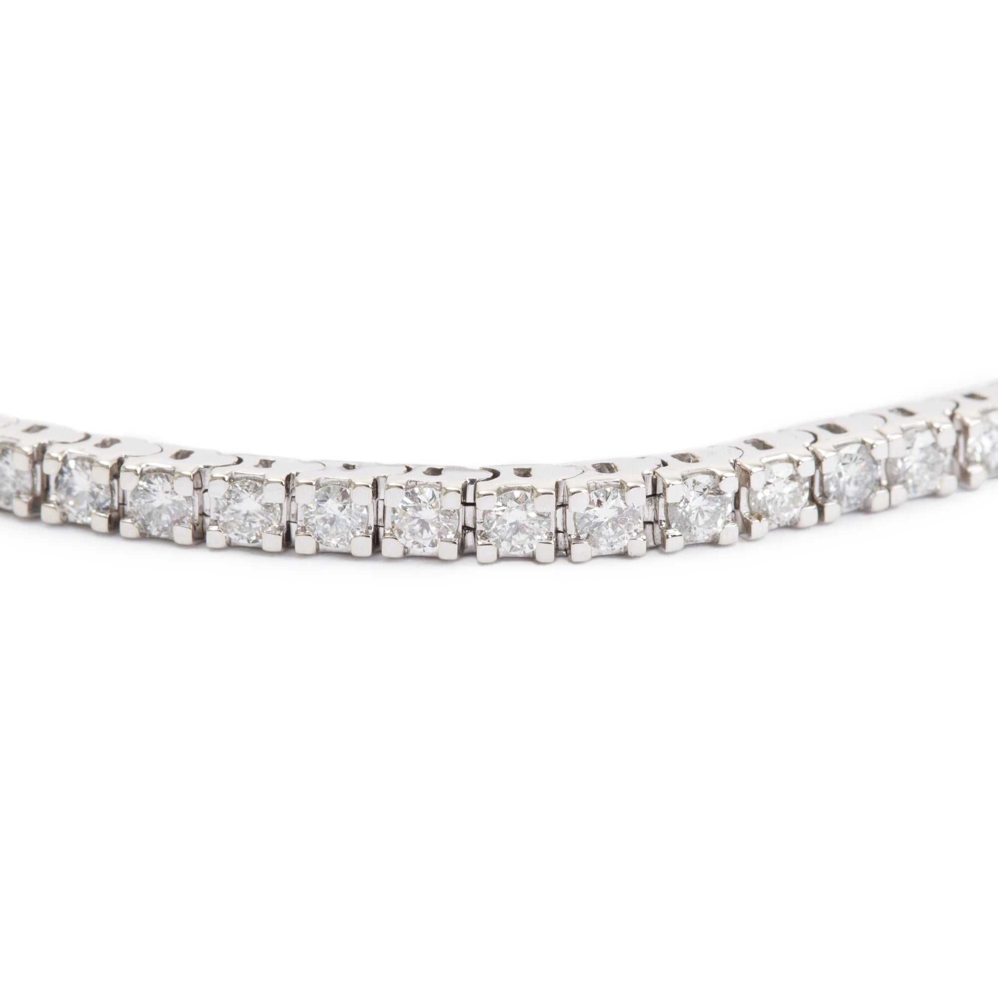 10k White Gold 2.00 tcw. Diamond Tennis Bracelet