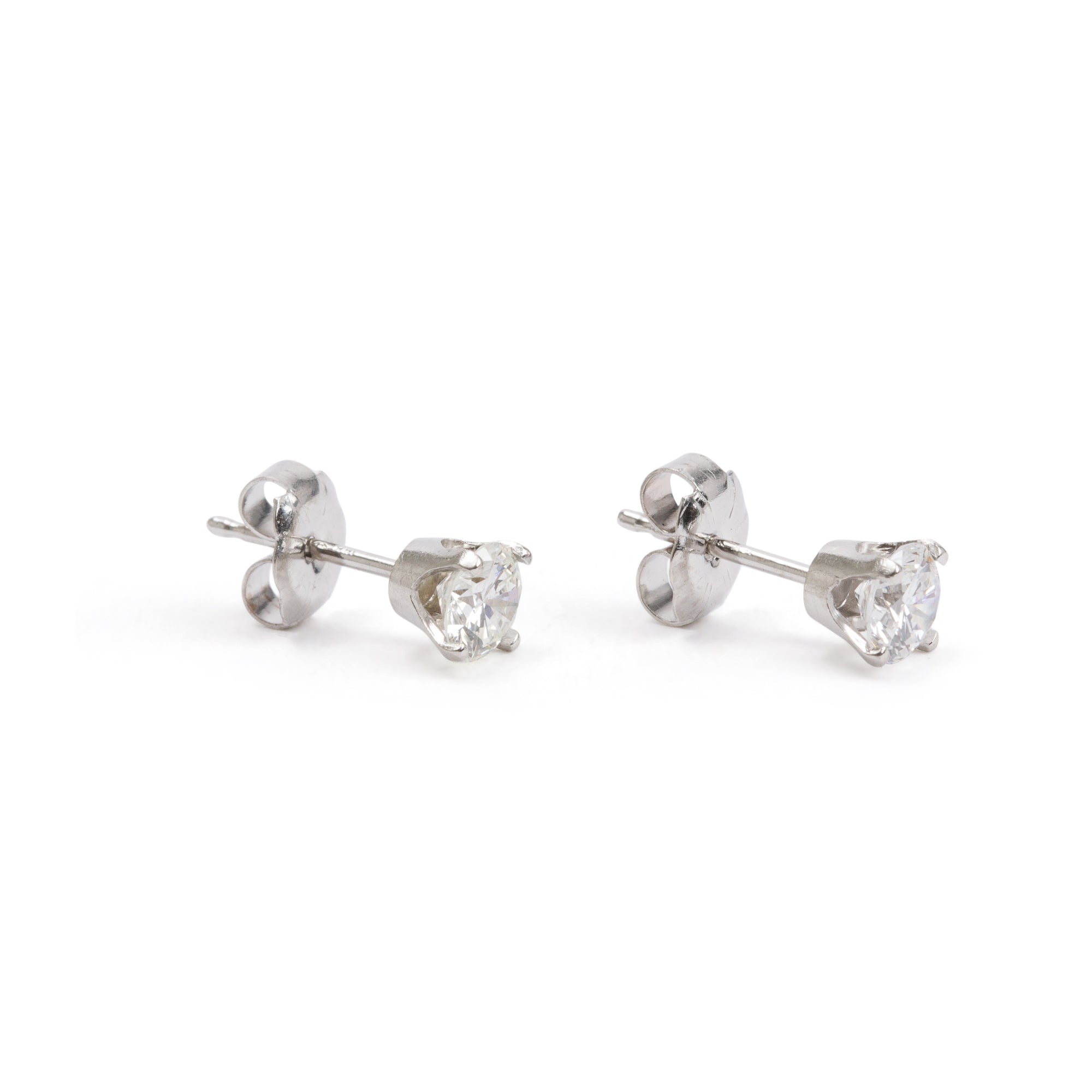 14k White Gold 0.75 tcw. Diamond Stud Earrings