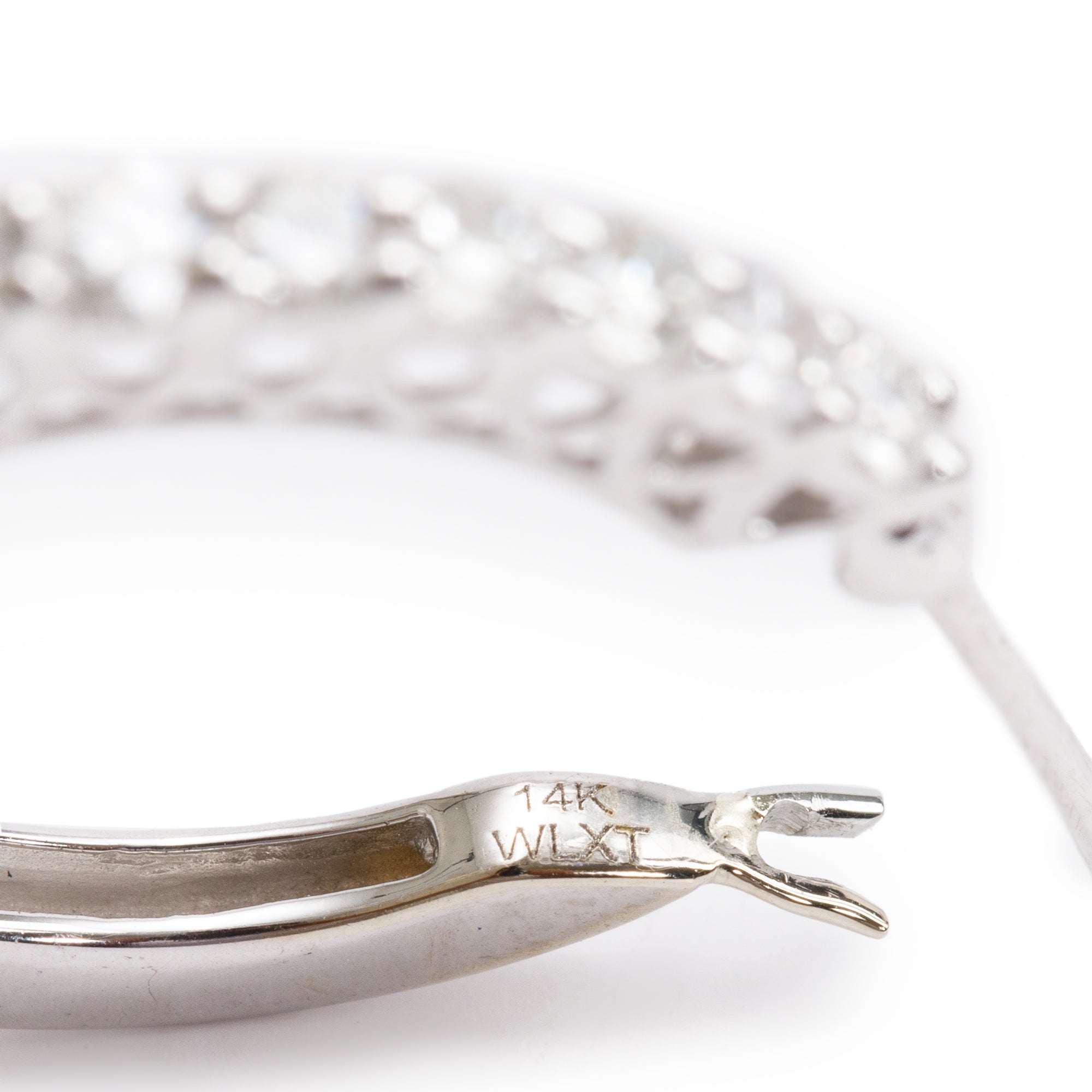 14k White Gold 1.00 tcw. Diamond Hoop Earrings