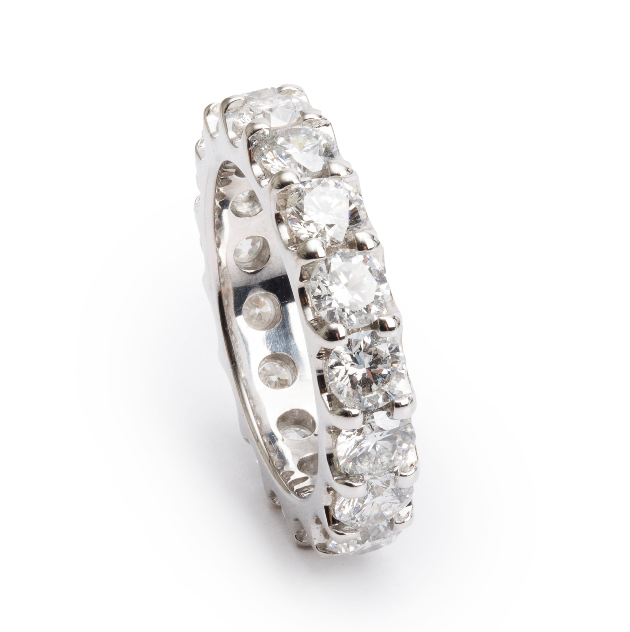 14k White Gold 4.36 tcw. Diamond Eternity Band Ring, Size 6.25