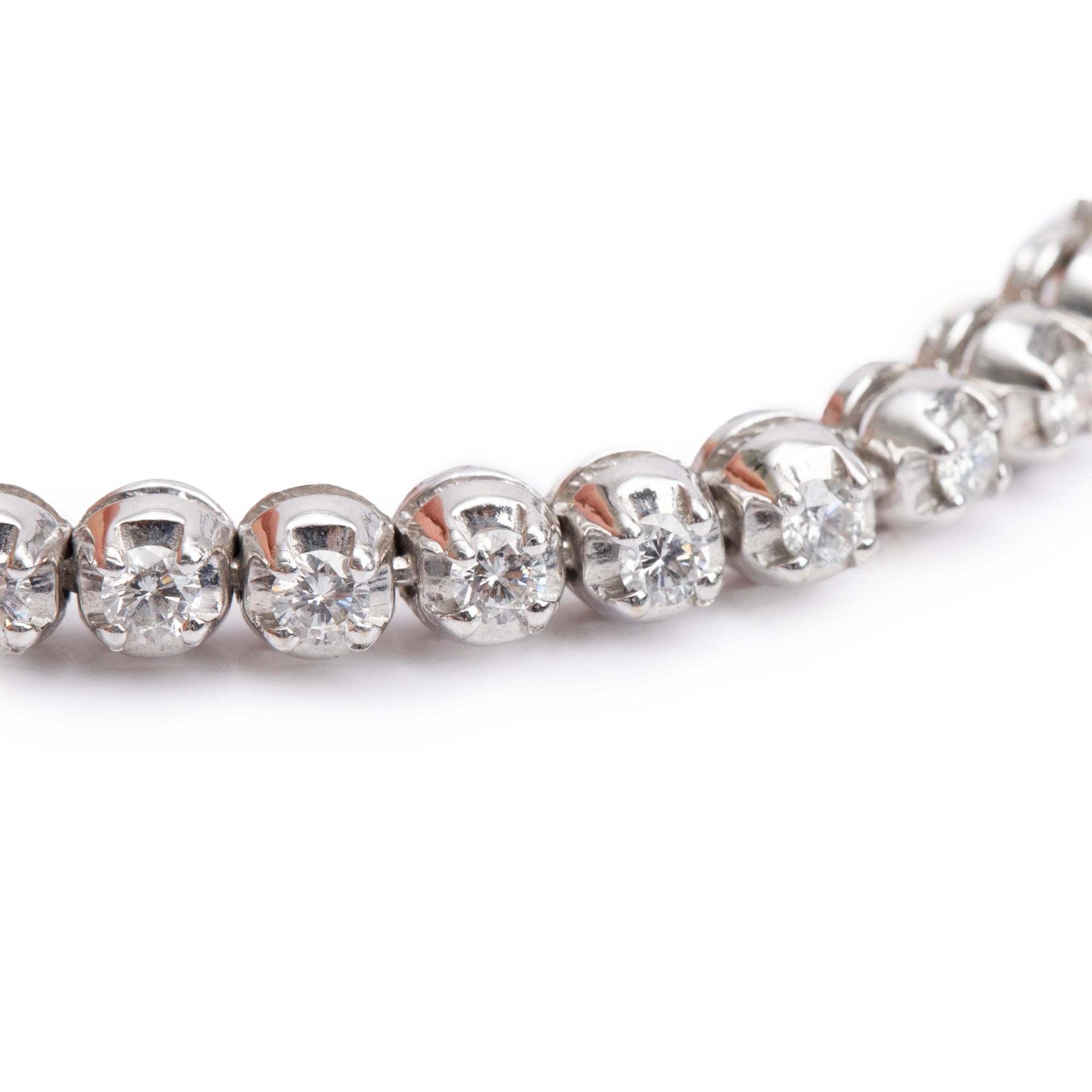 18k White Gold 1.54 tcw. Diamond Tennis Bracelet