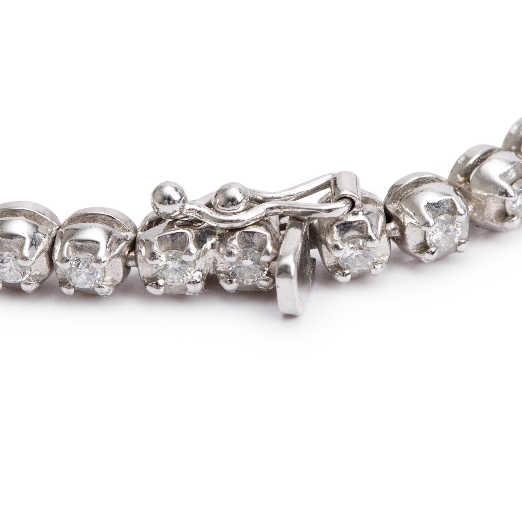 18k White Gold 1.54 tcw. Diamond Tennis Bracelet