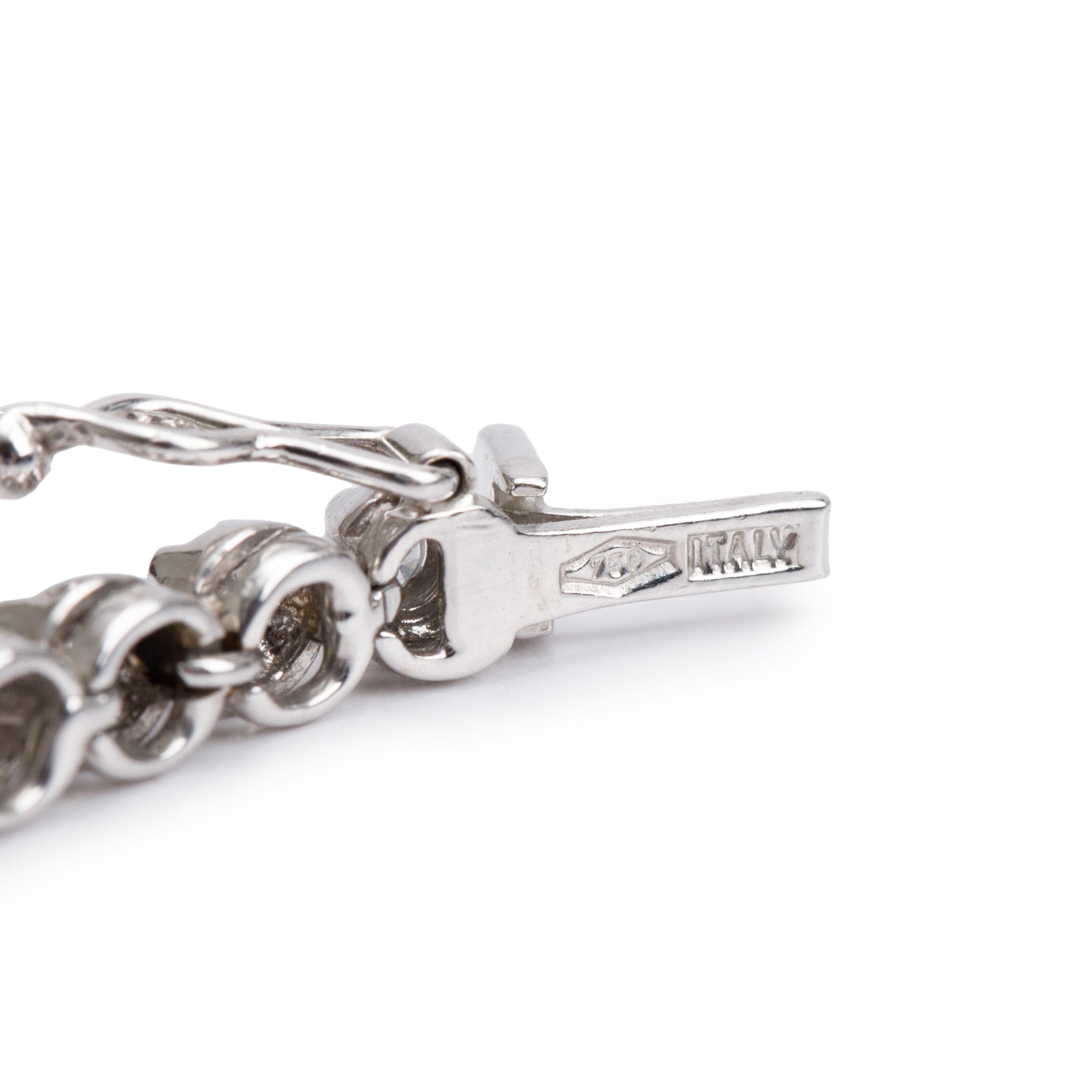 18k White Gold 1.54 tcw. Diamond Tennis Bracelet