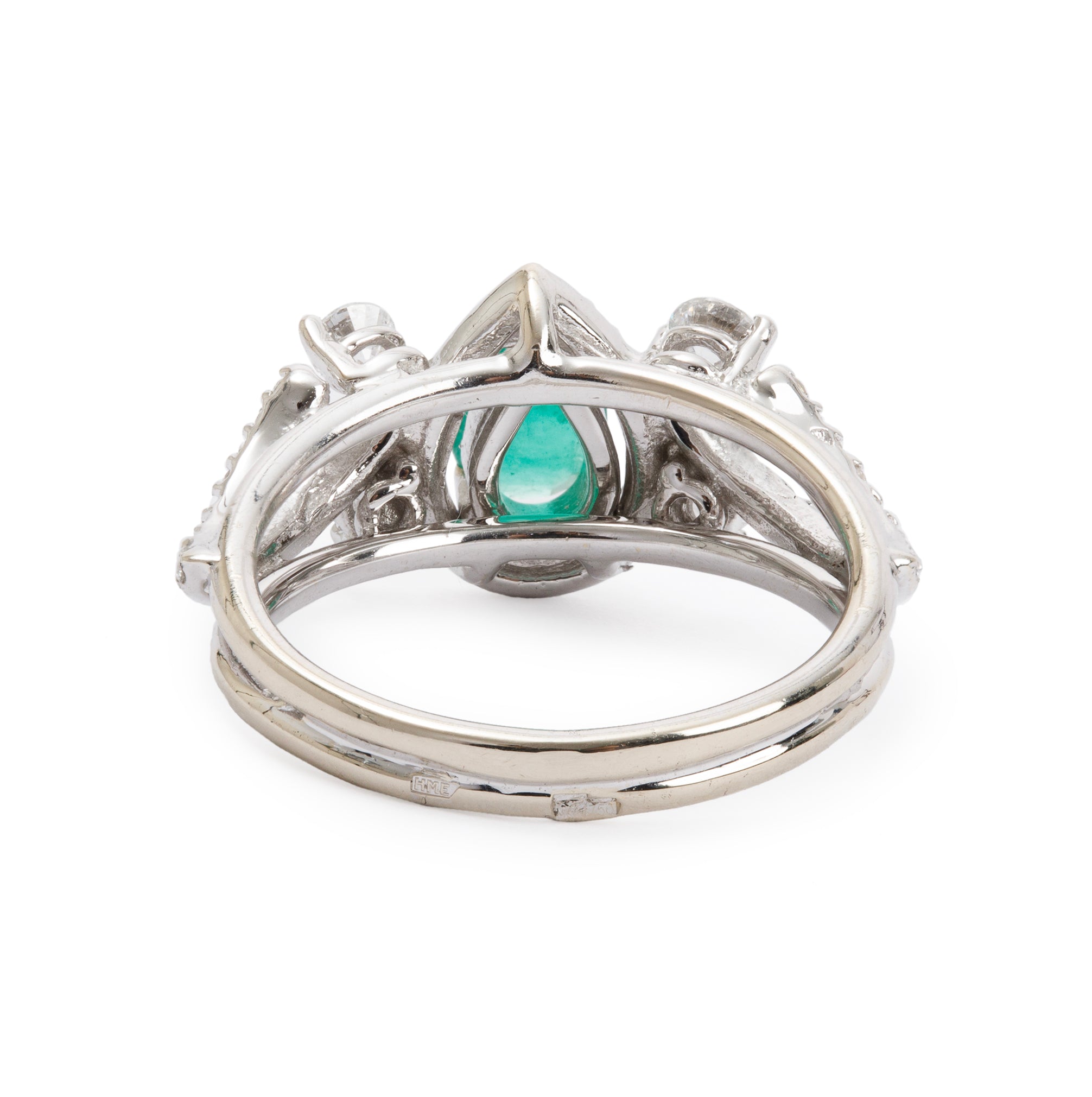 18k White Gold Emerald & Diamond Cocktail Ring