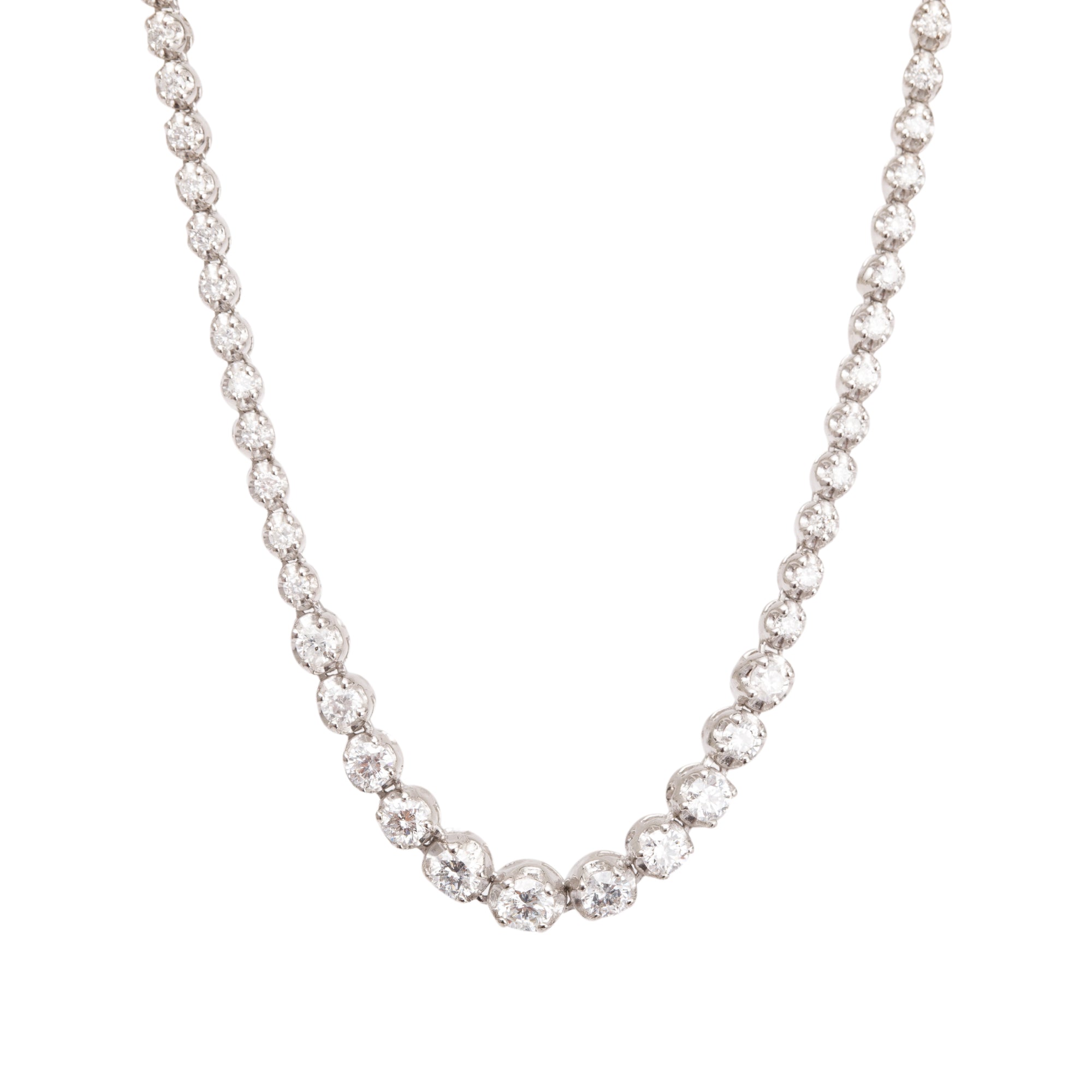 18k White Gold Graduated Diamond Tennis Necklace