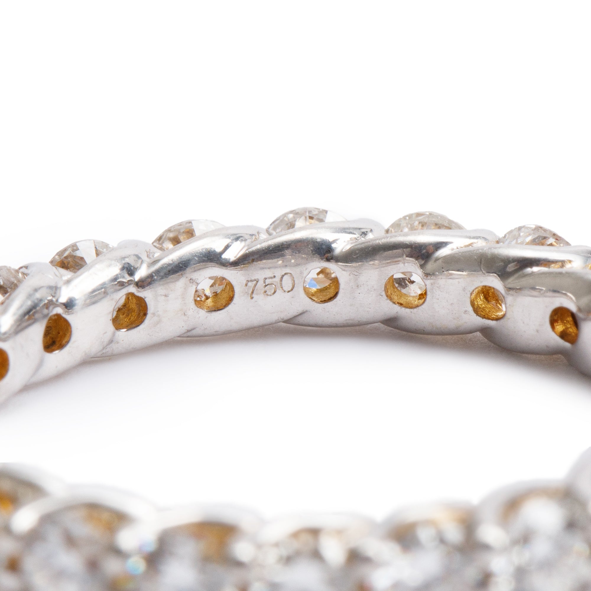 18k Yellow Gold 2.20 tcw. Diamond Eternity Band Ring, Size 7