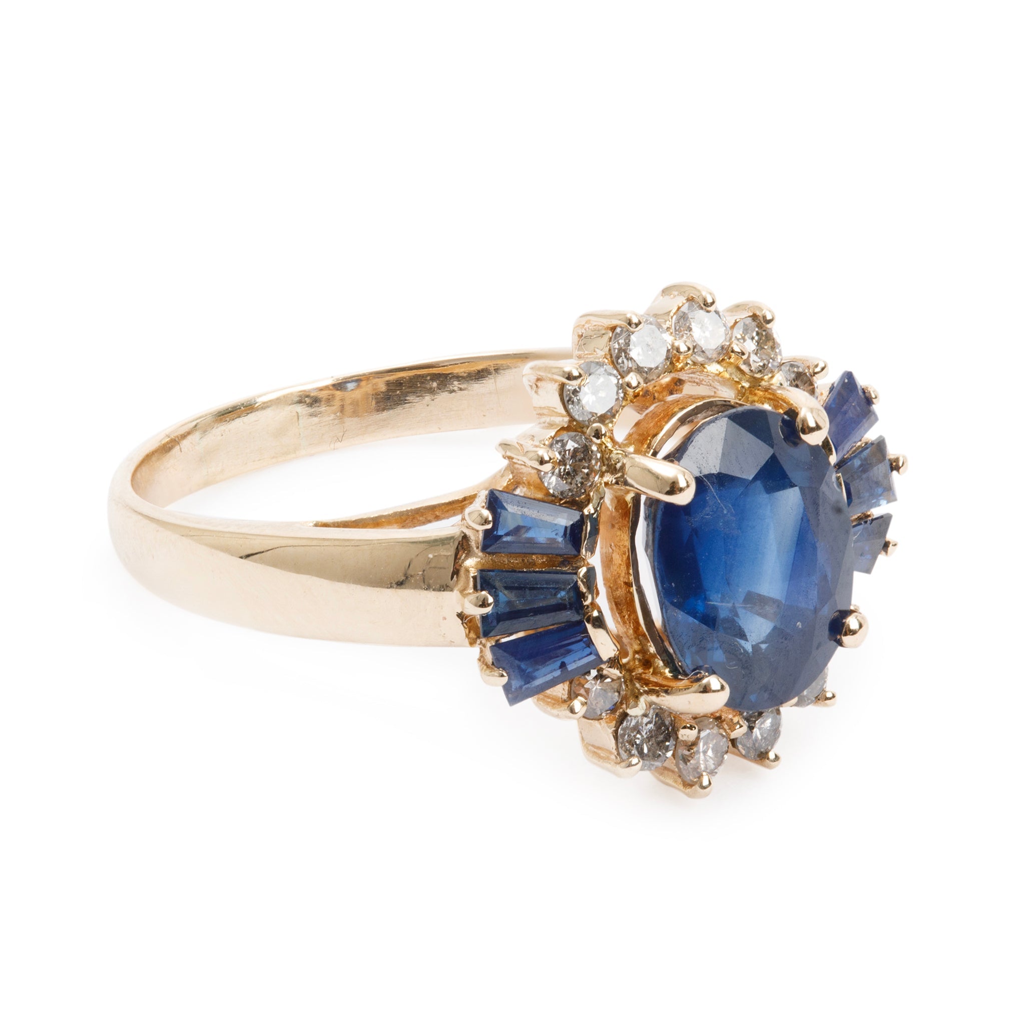 18k Yellow Gold Blue Sapphire and Diamond Cocktail Ring, Size 7.5