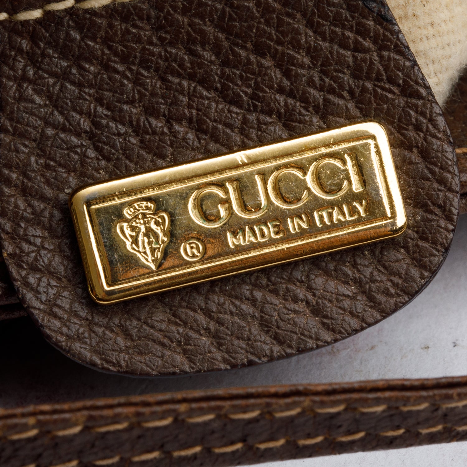 Gucci Vintage GG Supreme Small Crossbody Bag