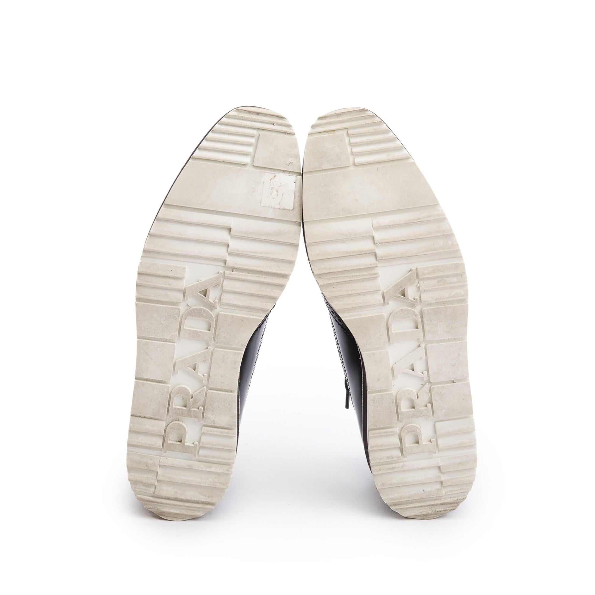 Prada Black Spazzolato Leather Eyelet Trim Laced Oxford Shoes, Size 7.5 w/ Box