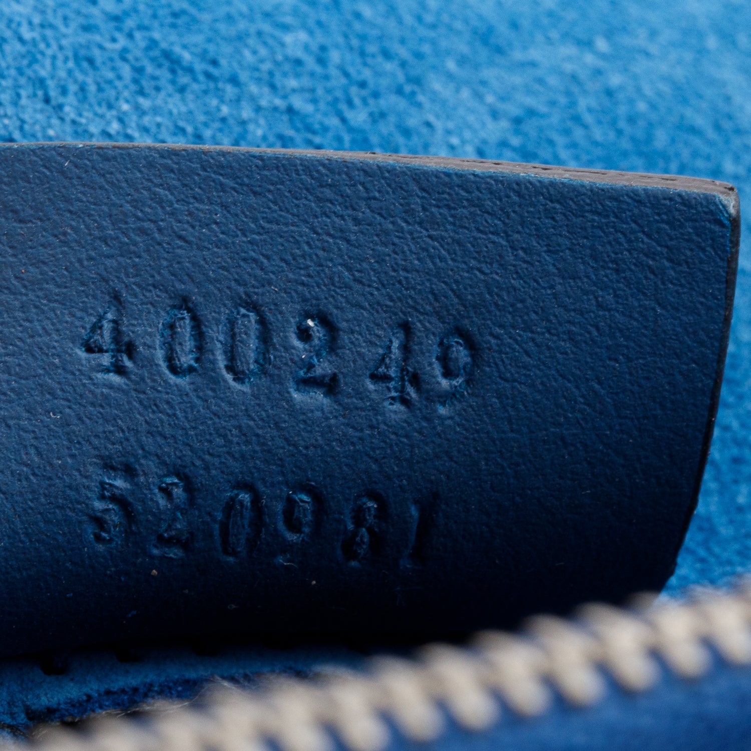 Gucci GG Supreme Blue Suede Blooms Small Dionysus Shoulder Bag