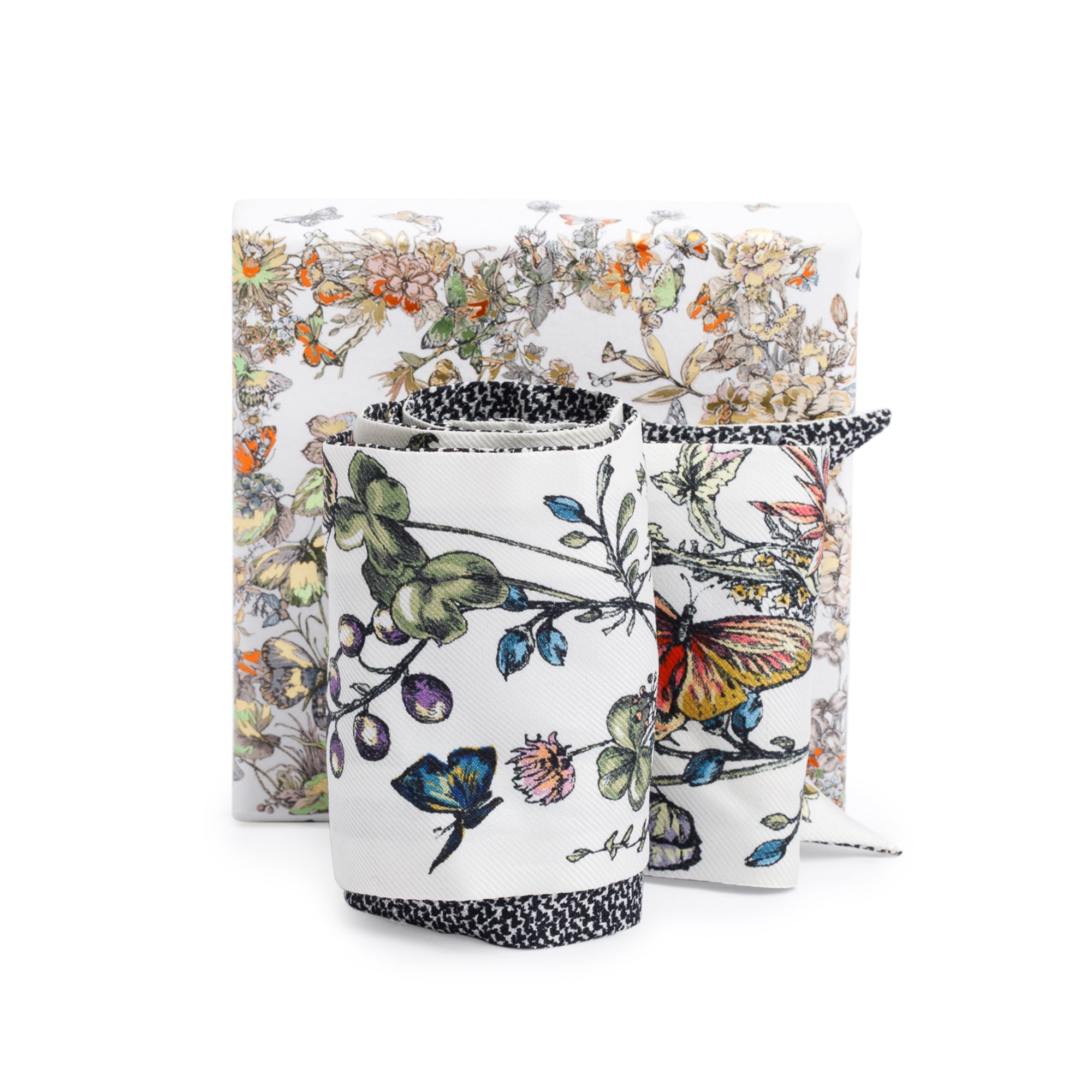 Christian Dior Ivory and Black Multicolor Jardin D'hiver Mitzah Silk Twilly w/ Box