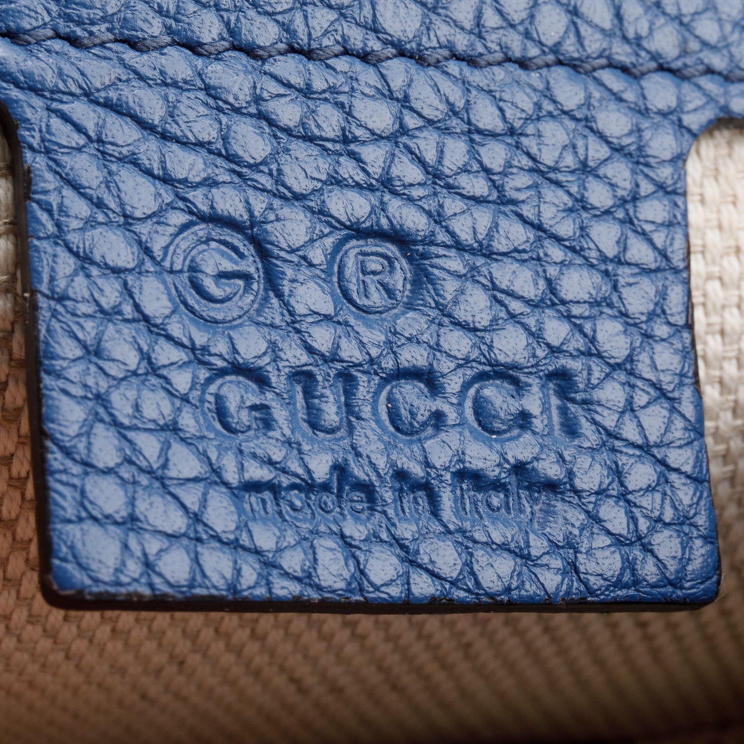 Gucci Blue Leather Medium Soho Chain Crossbody Bag