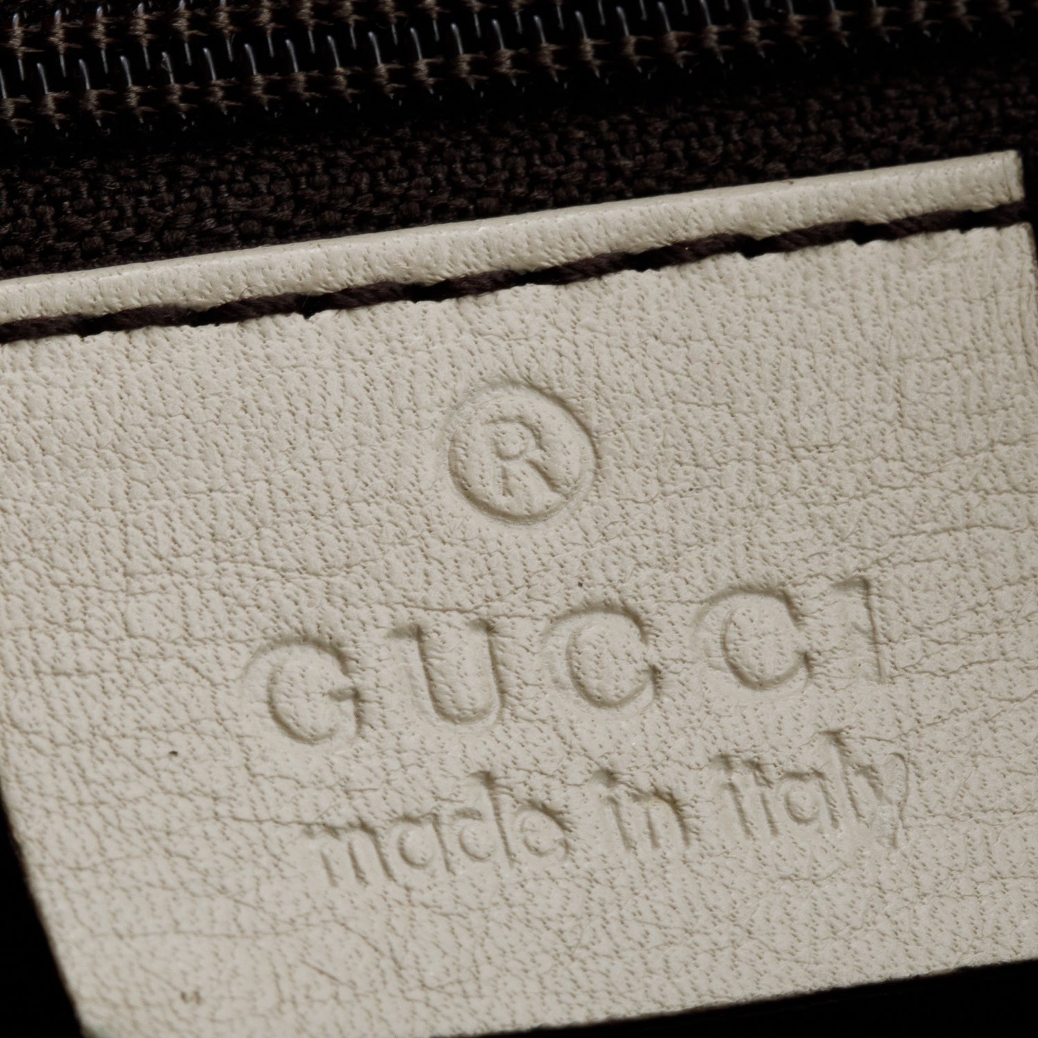 Gucci White Signature Leather Large New Ladies Hobo Bag