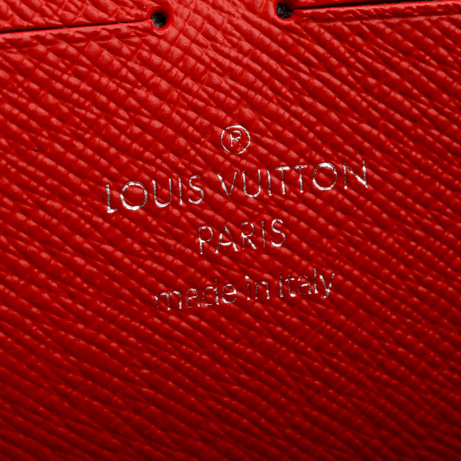 Louis Vuitton Monogram Eclipse Illustration Pochette Voyage MM
