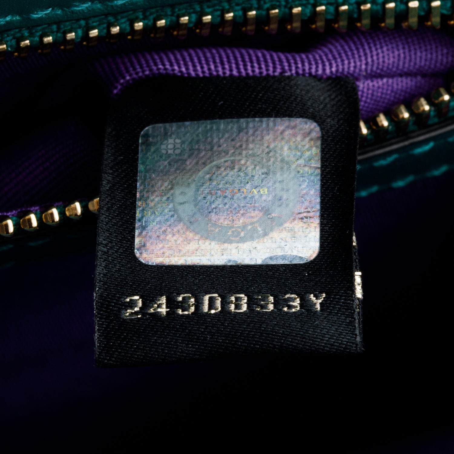 BVLGARI Green Calfskin Leather Medium Serpenti Forever Bag w/ Receipt