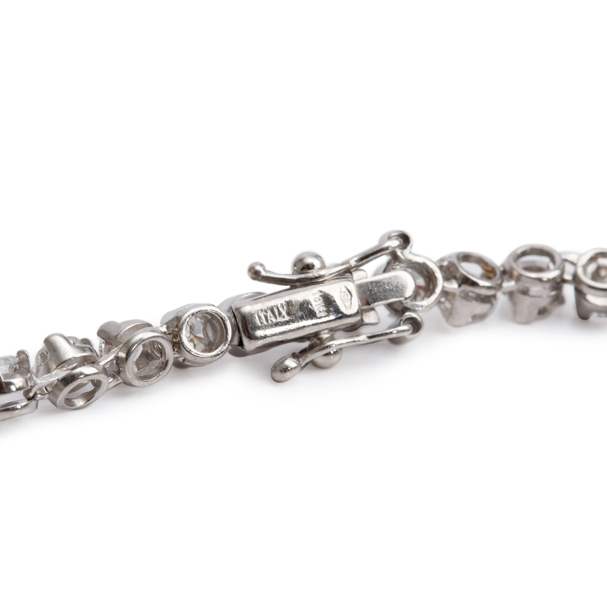 18k White Gold 5.0 tcw. Diamond Tennis Bracelet