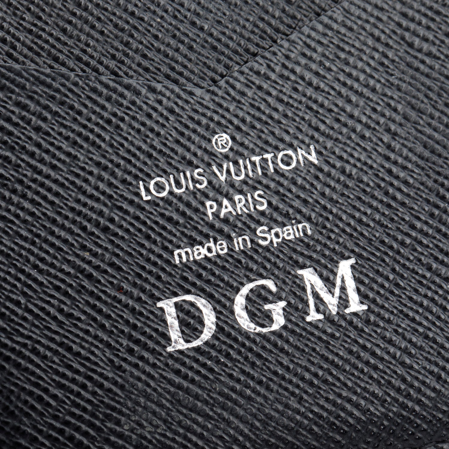 Louis Vuitton Damier Graphite iPhone 7 Plus Folio