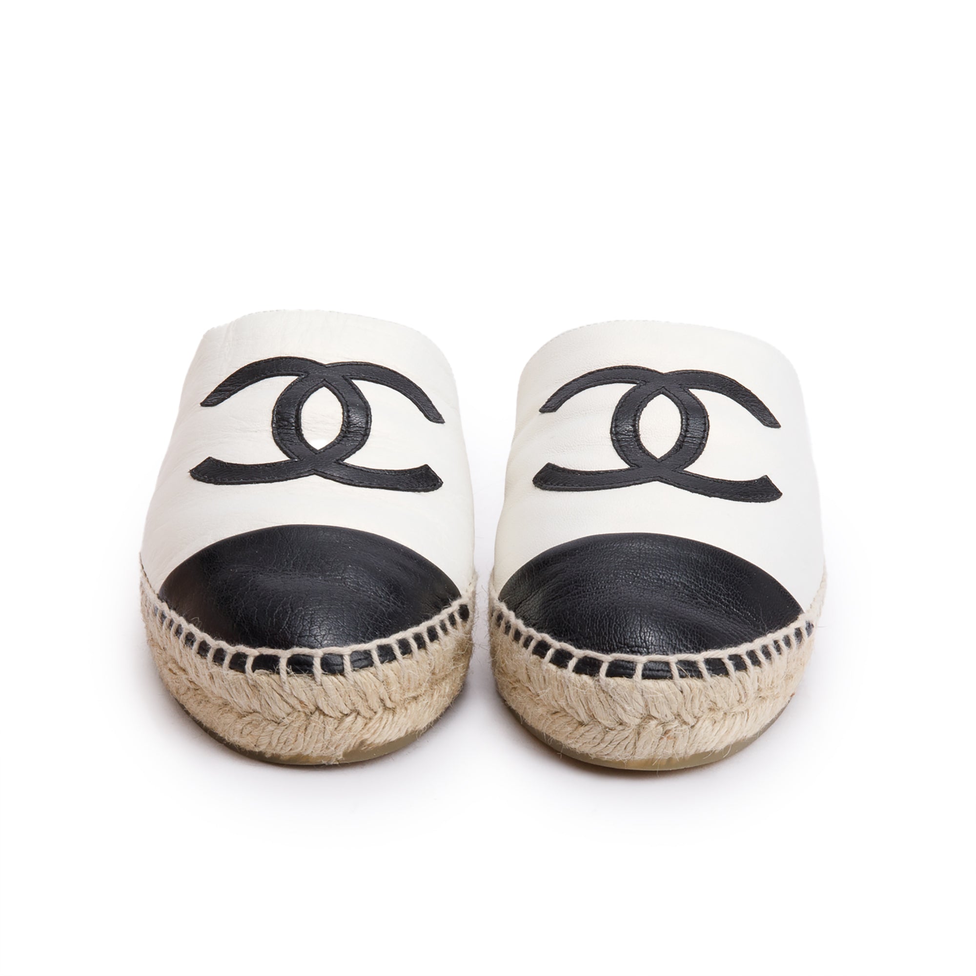 Chanel Black/ White Leather CC Logo Espadrille Mule, Size 38 w/ Box