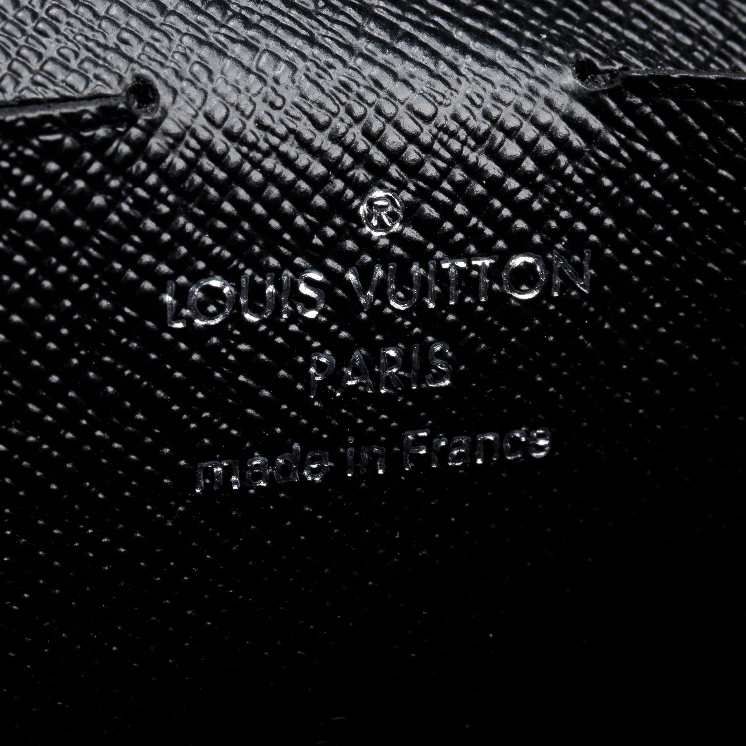 Louis Vuitton Black Taiga Leather Pochette Kasai