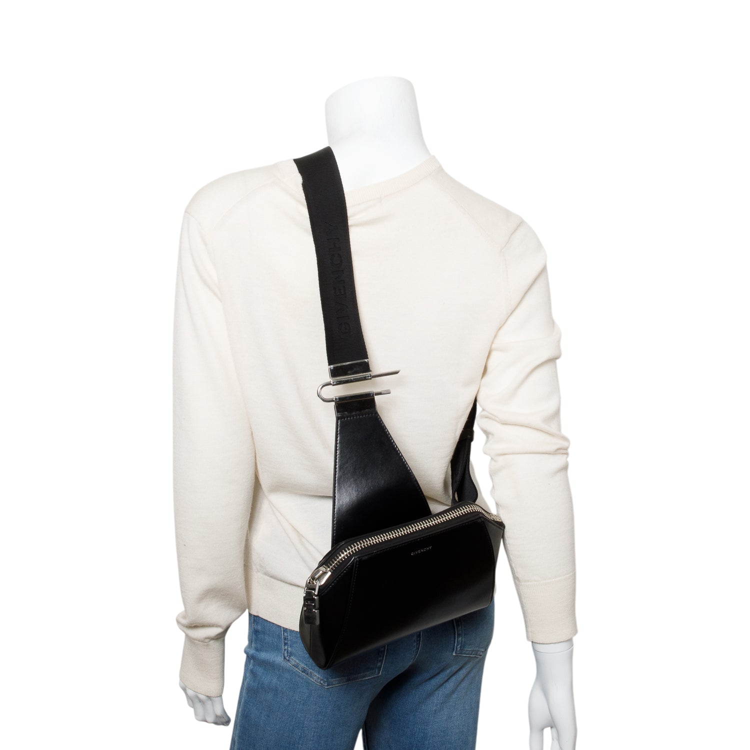 Givenchy 2022 Black Box Leather Antigona Crossbody Bag