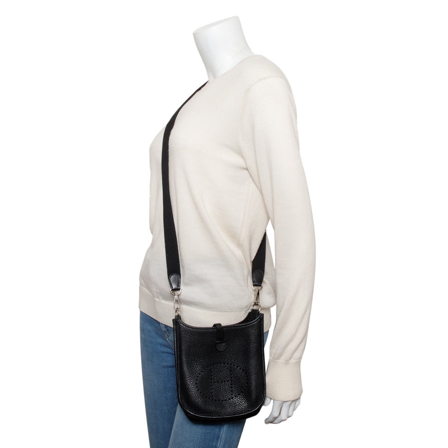 Hermes Noir Taurilon Clemence Amazone Evelyne TPM 16