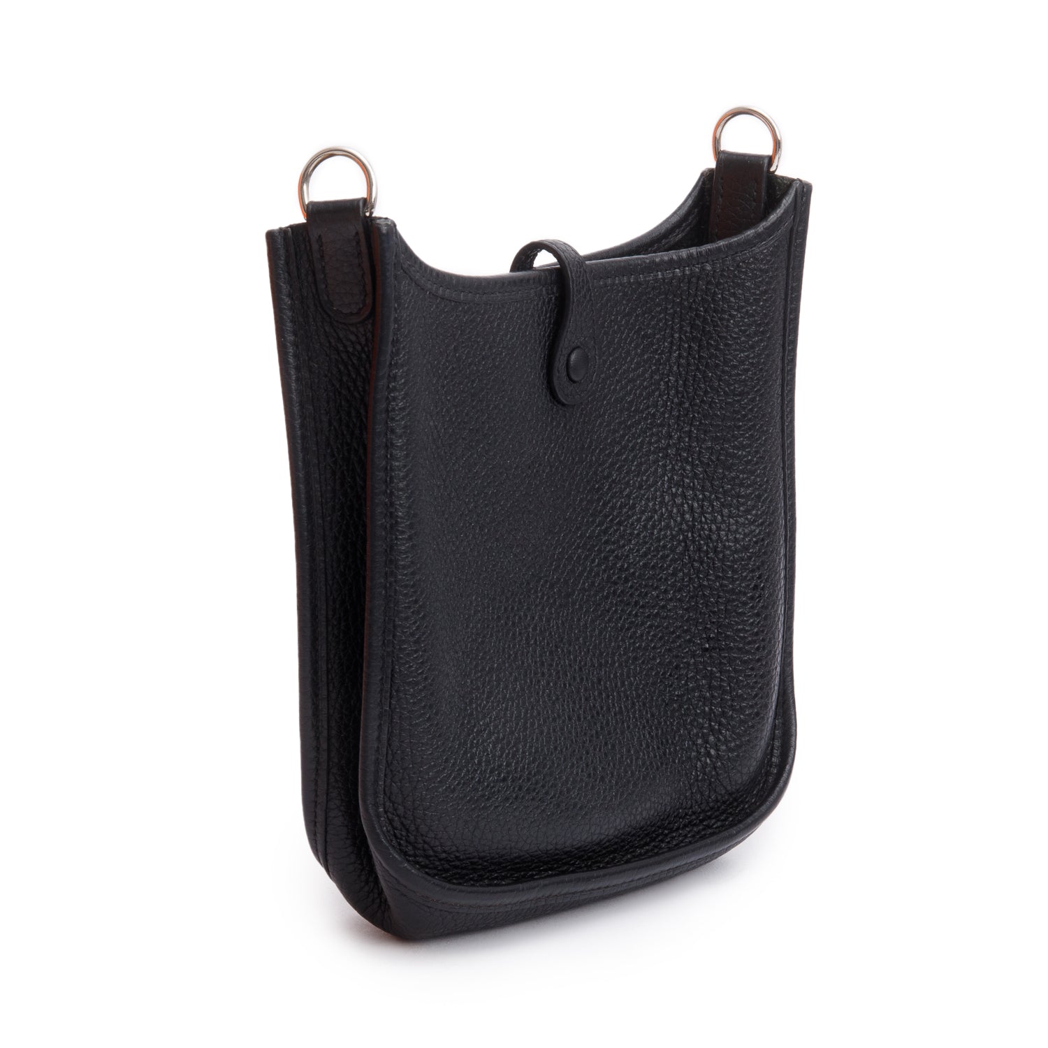 Hermes Noir Taurilon Clemence Amazone Evelyne TPM 16