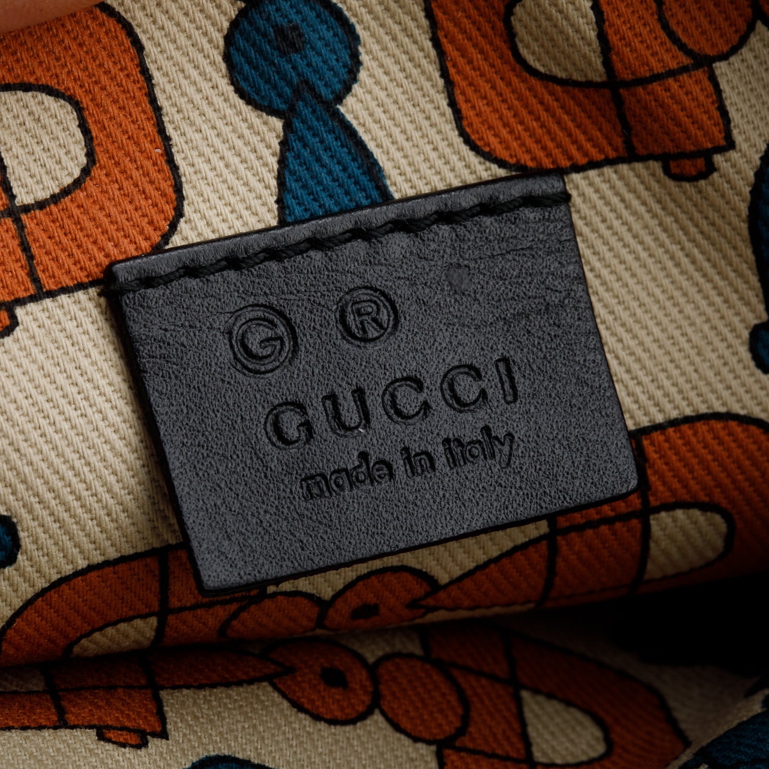 Gucci Black Signature Leather Wristlet