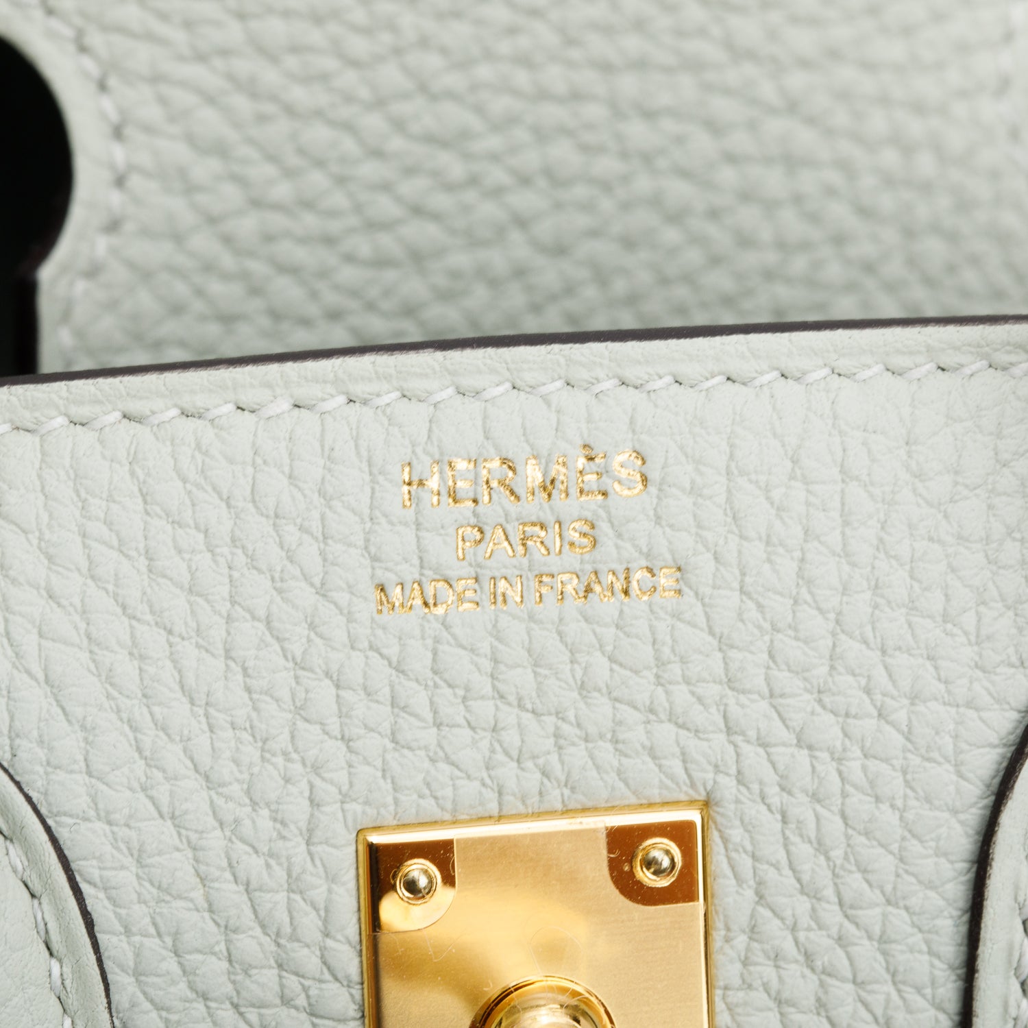 Hermes 2023 Gris Neve Veau Togo Birkin 25 w/ Box