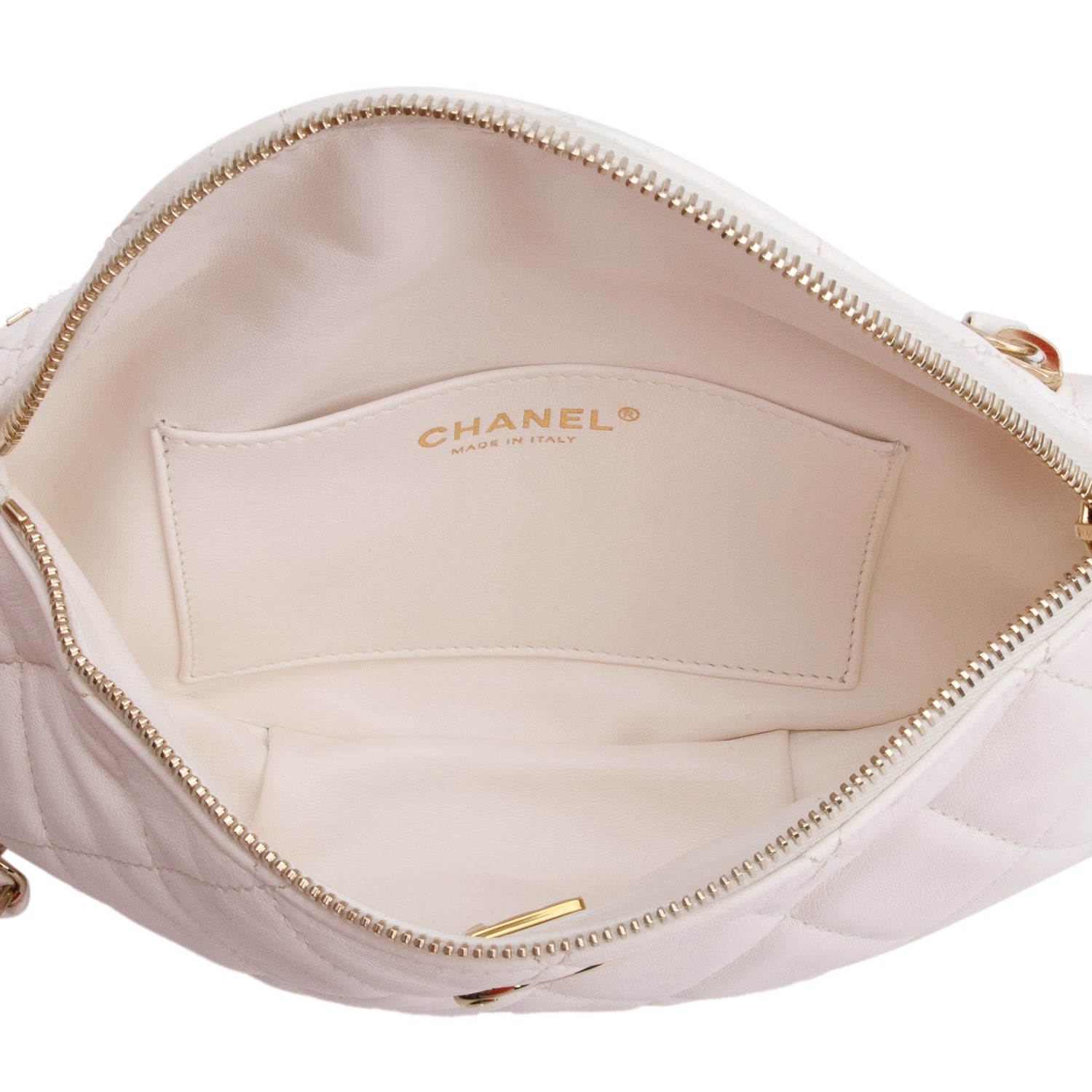 Chanel 2024 White Quilted Calfskin Leather Belt Bag