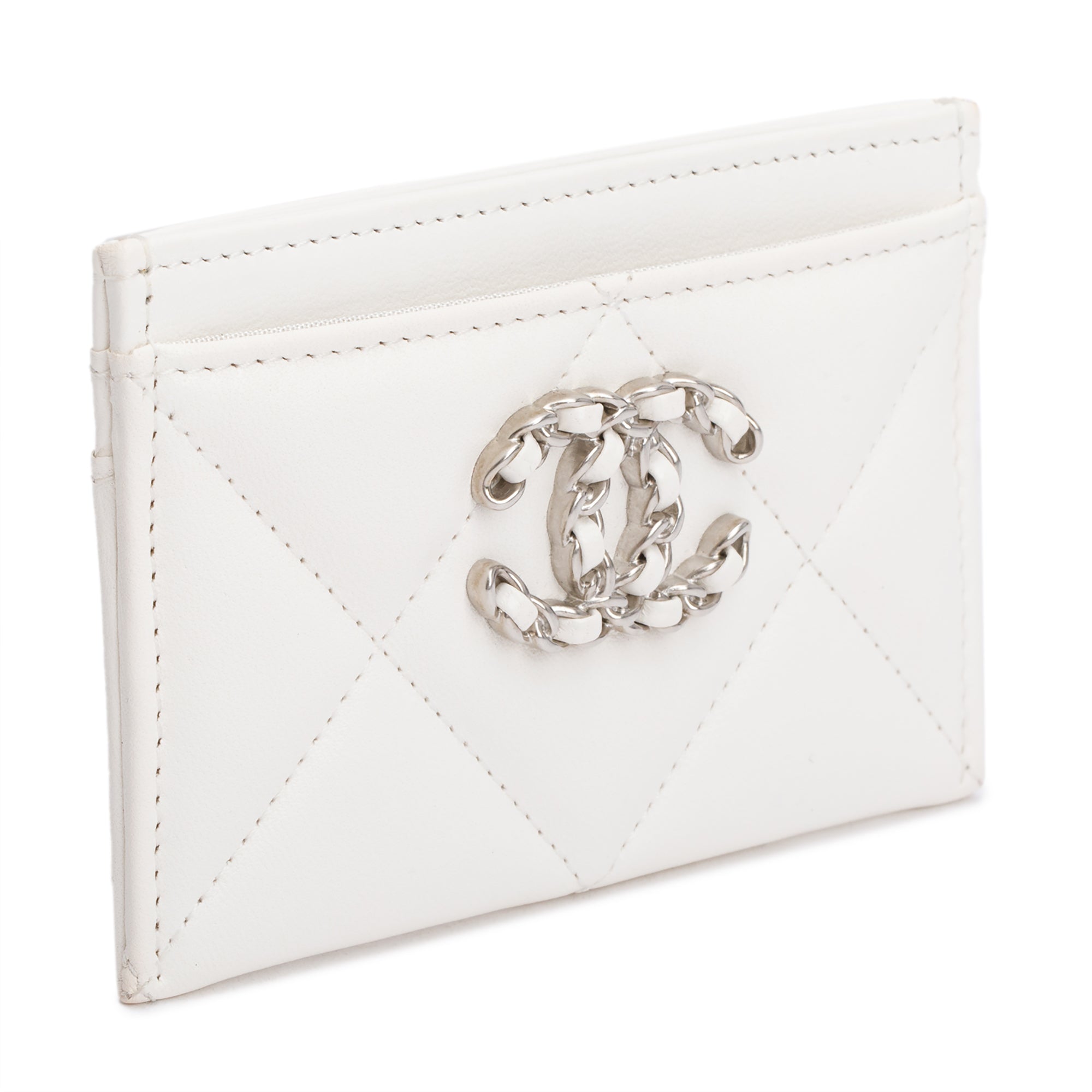 Chanel White Quilted Lambskin Leather 19 Card Holder w/ Box