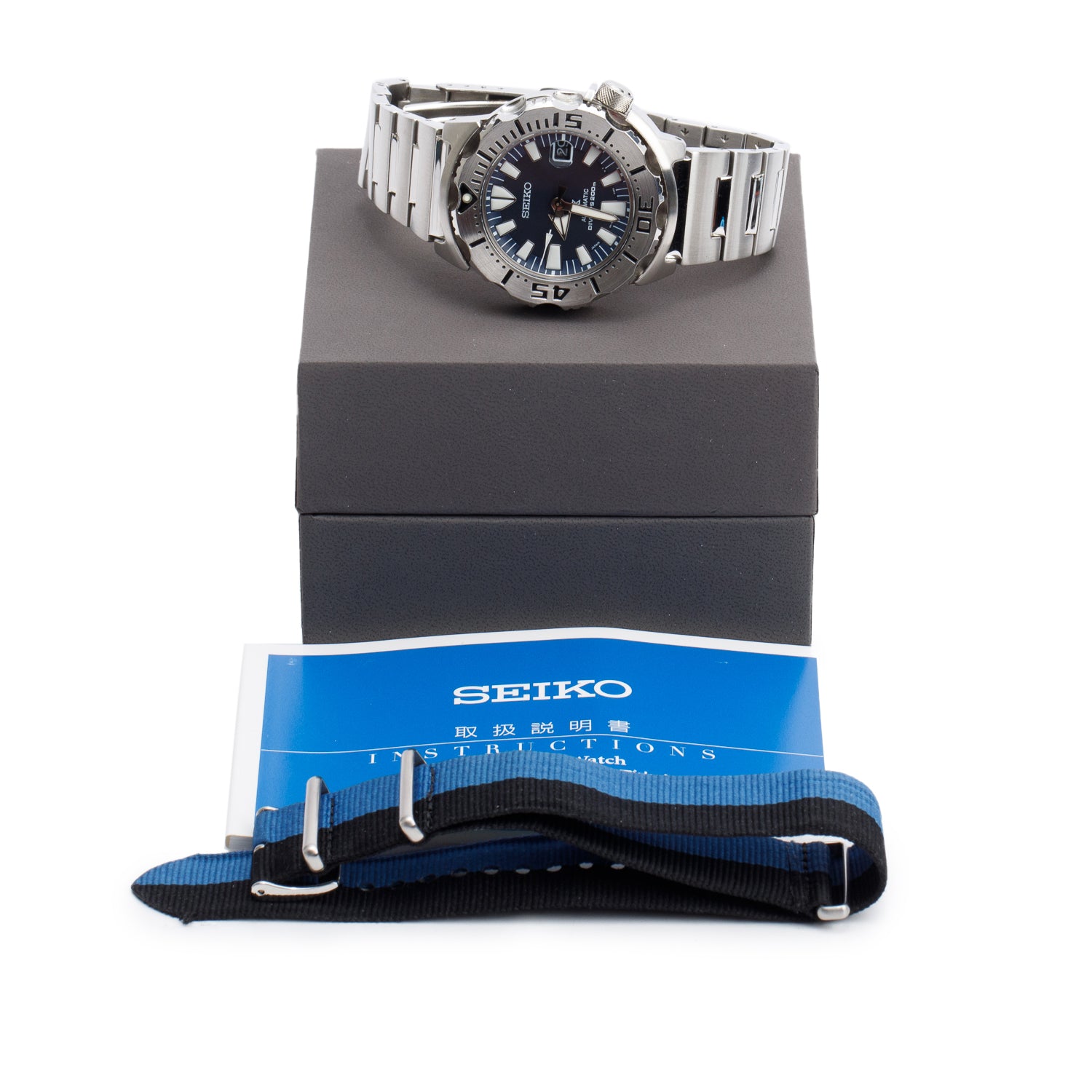 Seiko Stainless Steel Prospex Diver's 200M 42 MM Automatic Watch Navy Dial w/ Box & Extra Strap