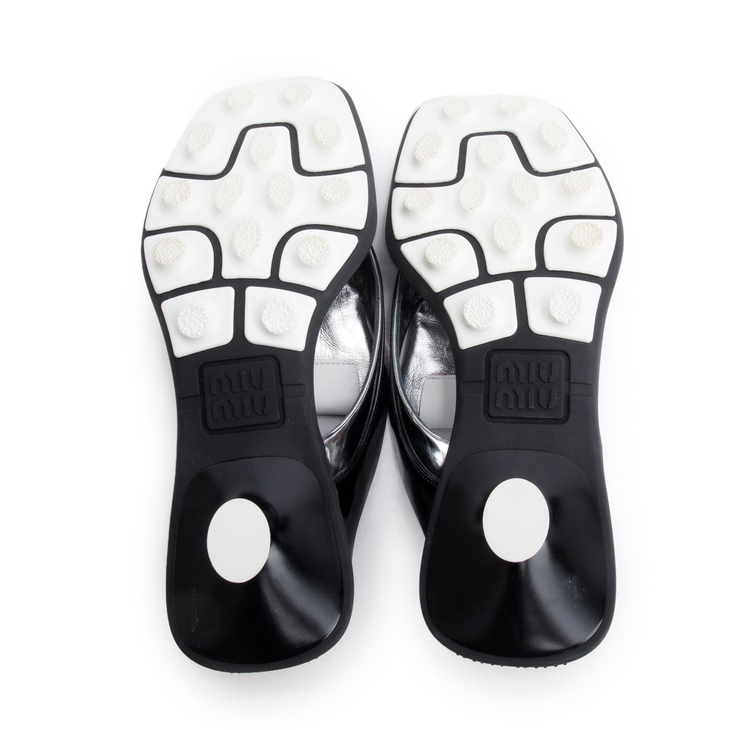 Miu Miu White Black Patent Leather Front Logo Soccer Thong Sandals, Size 35.5