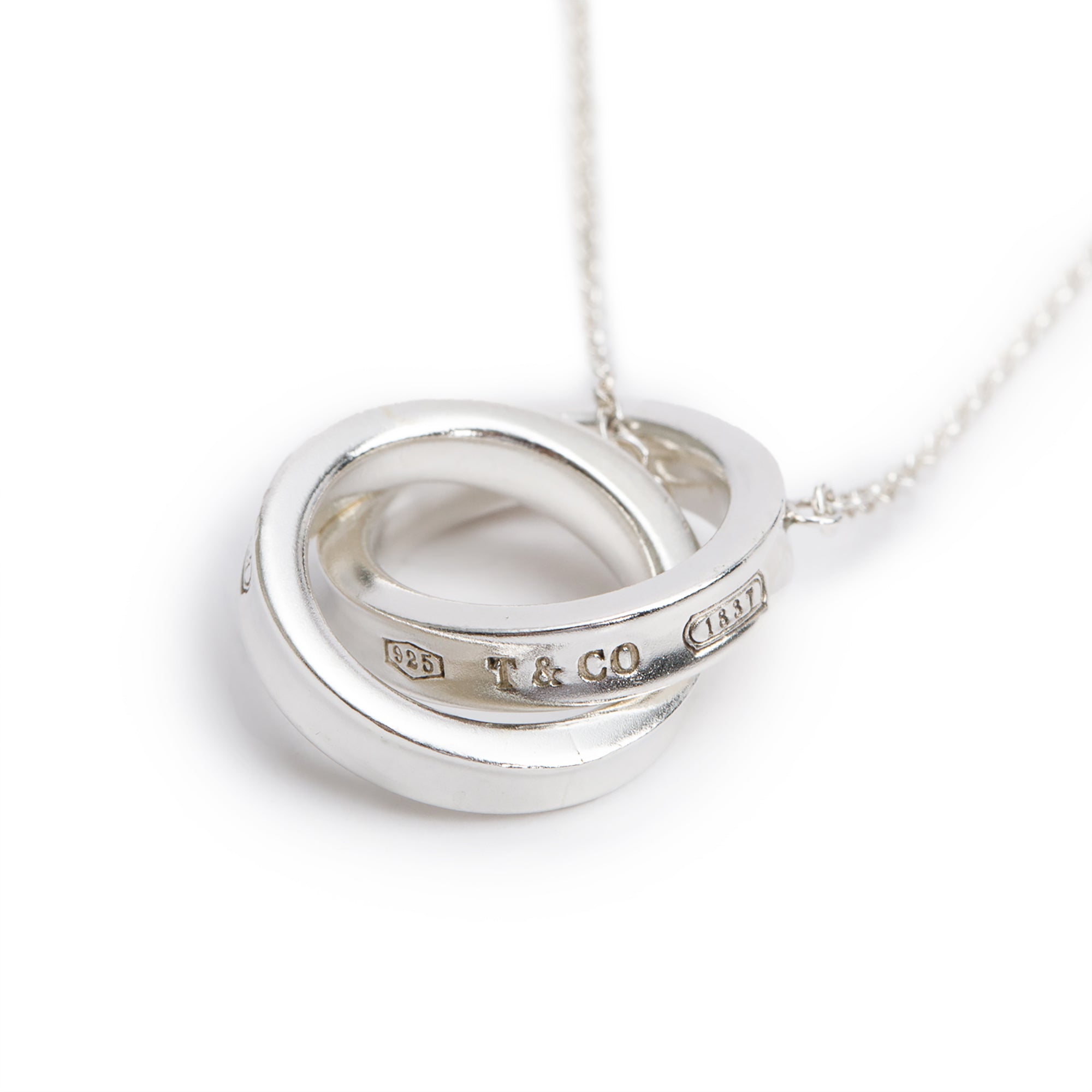 Tiffany & Co. Sterling Silver Small 1837 Interlocking Circles Pendant Necklace