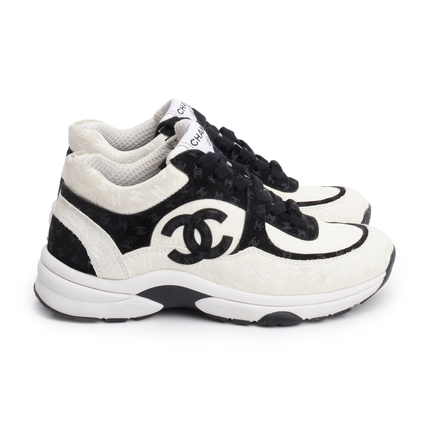 Chanel White/ Black logo Embossed Suede Interlocking CC Logo Sneakers, Size 35
