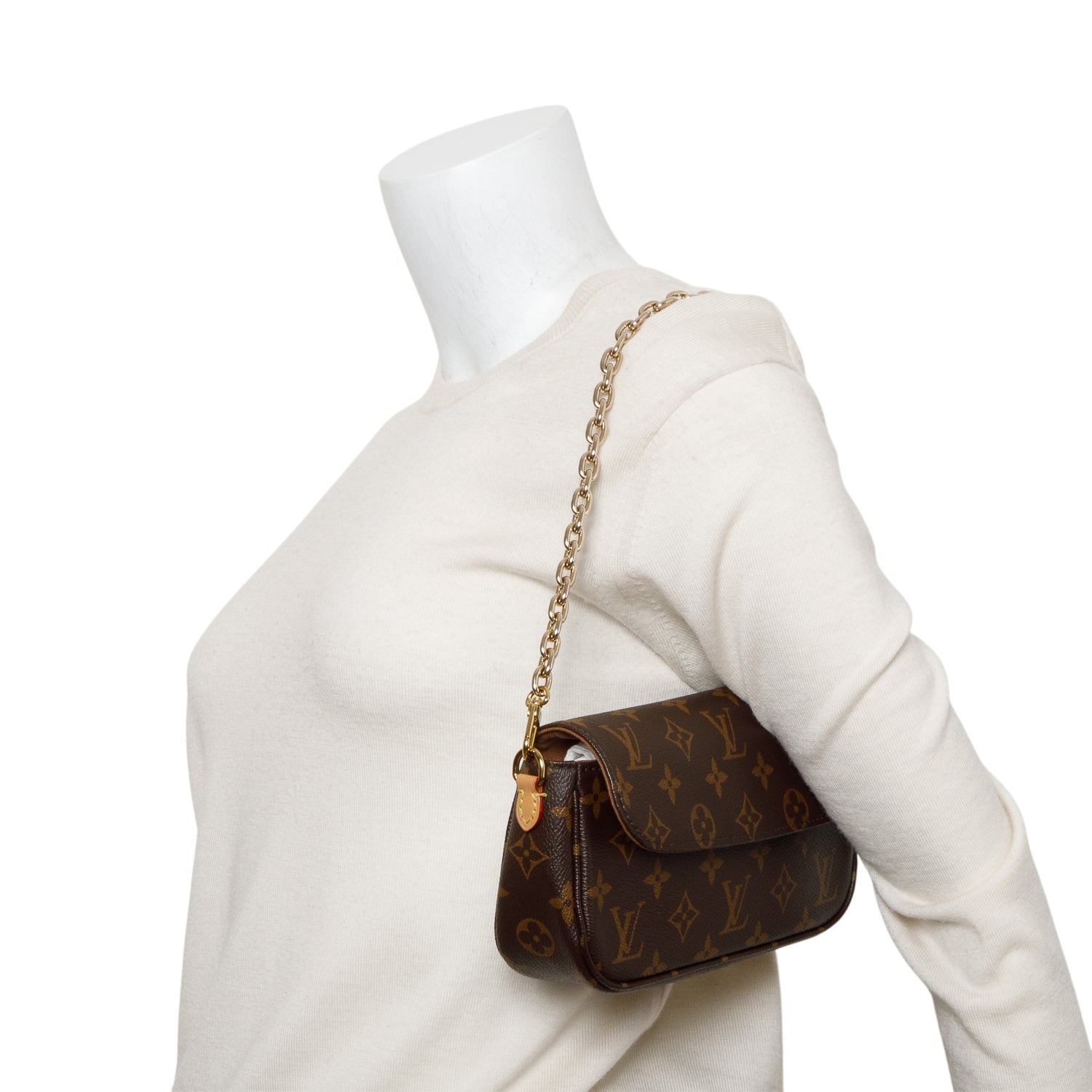 Louis Vuitton Monogram Wallet on Chain Ivy w/ Straps