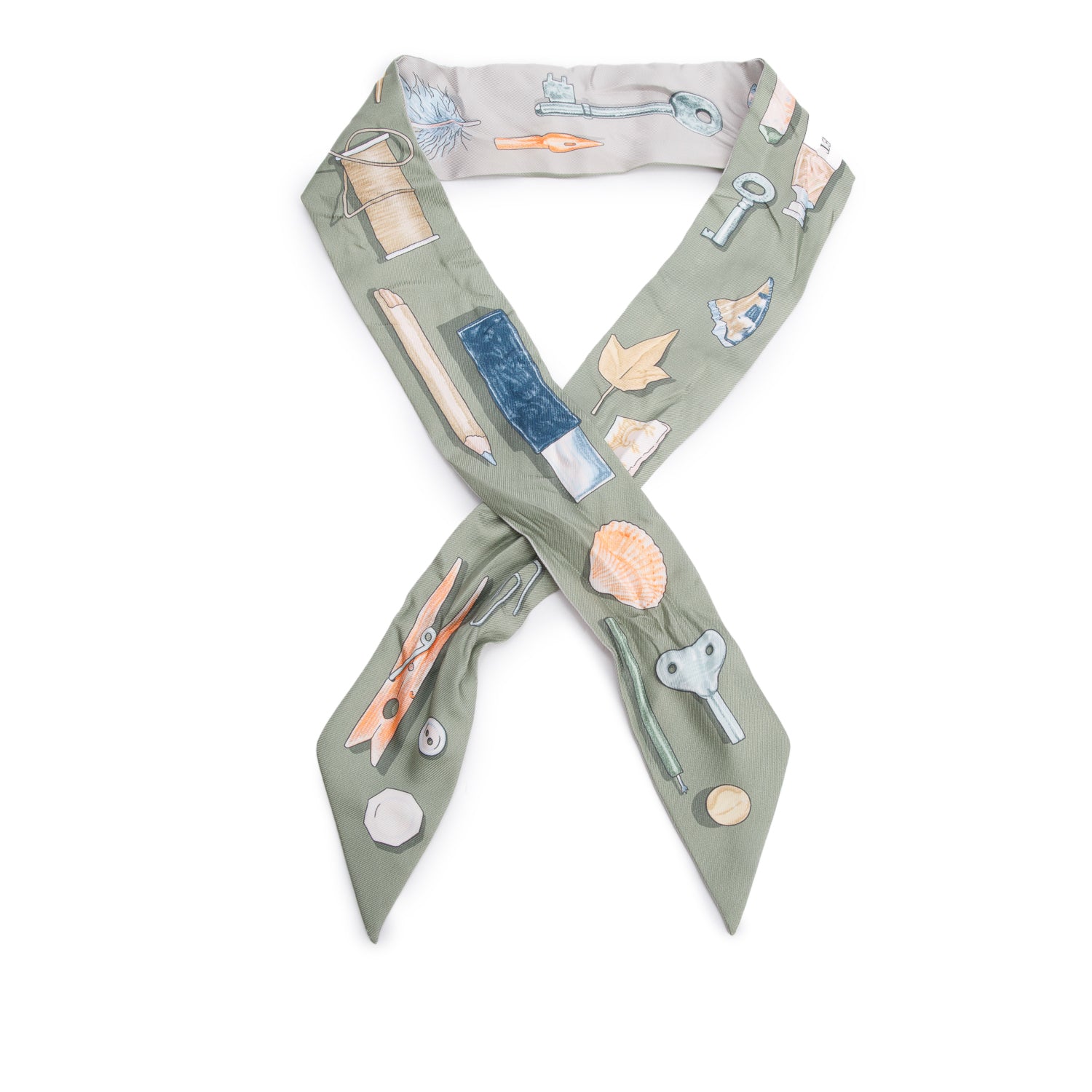 Hermes Gris Perle/Vert Amande/Beige 'In the Pocket' Silk Twilly