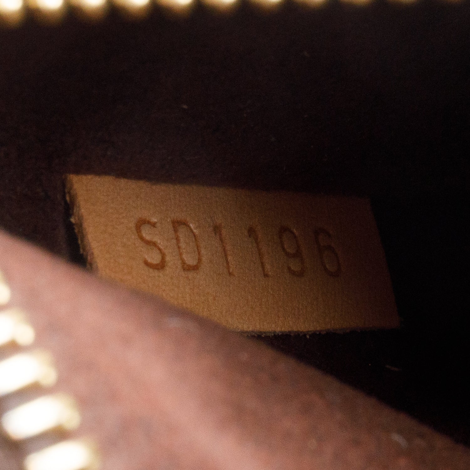 Louis Vuitton Monogram Pochette Metis w/ Strap