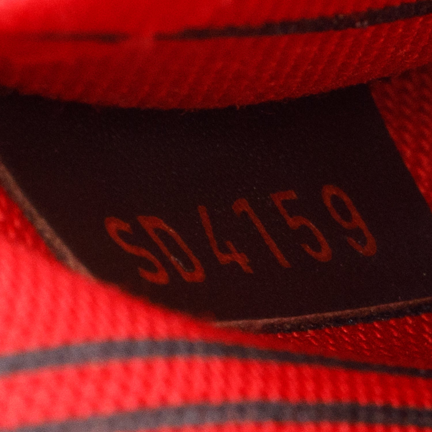 Louis Vuitton Damier Ebene Neverfull Pochette