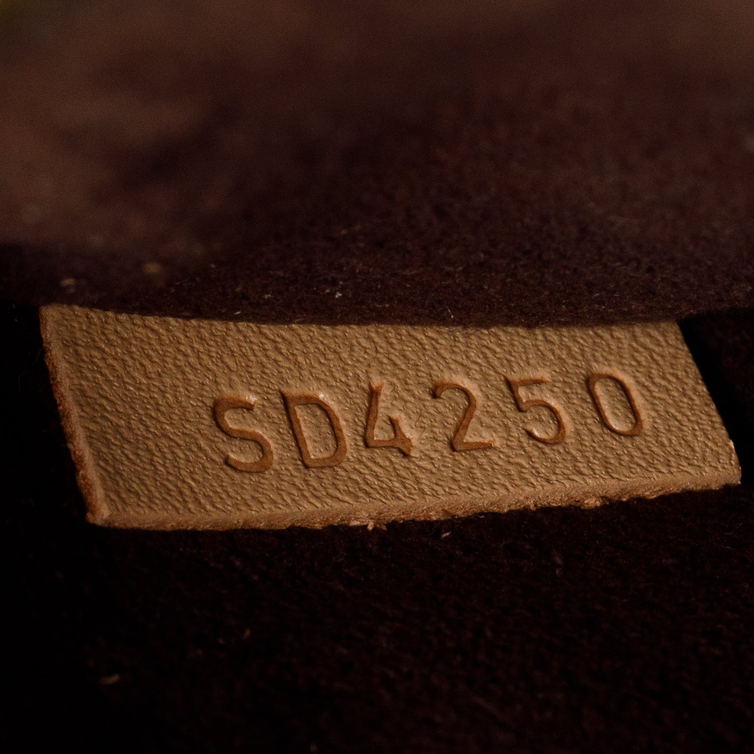 Louis Vuitton 2020 Monogram Pochette Metis w/ Box, Strap & Receipt