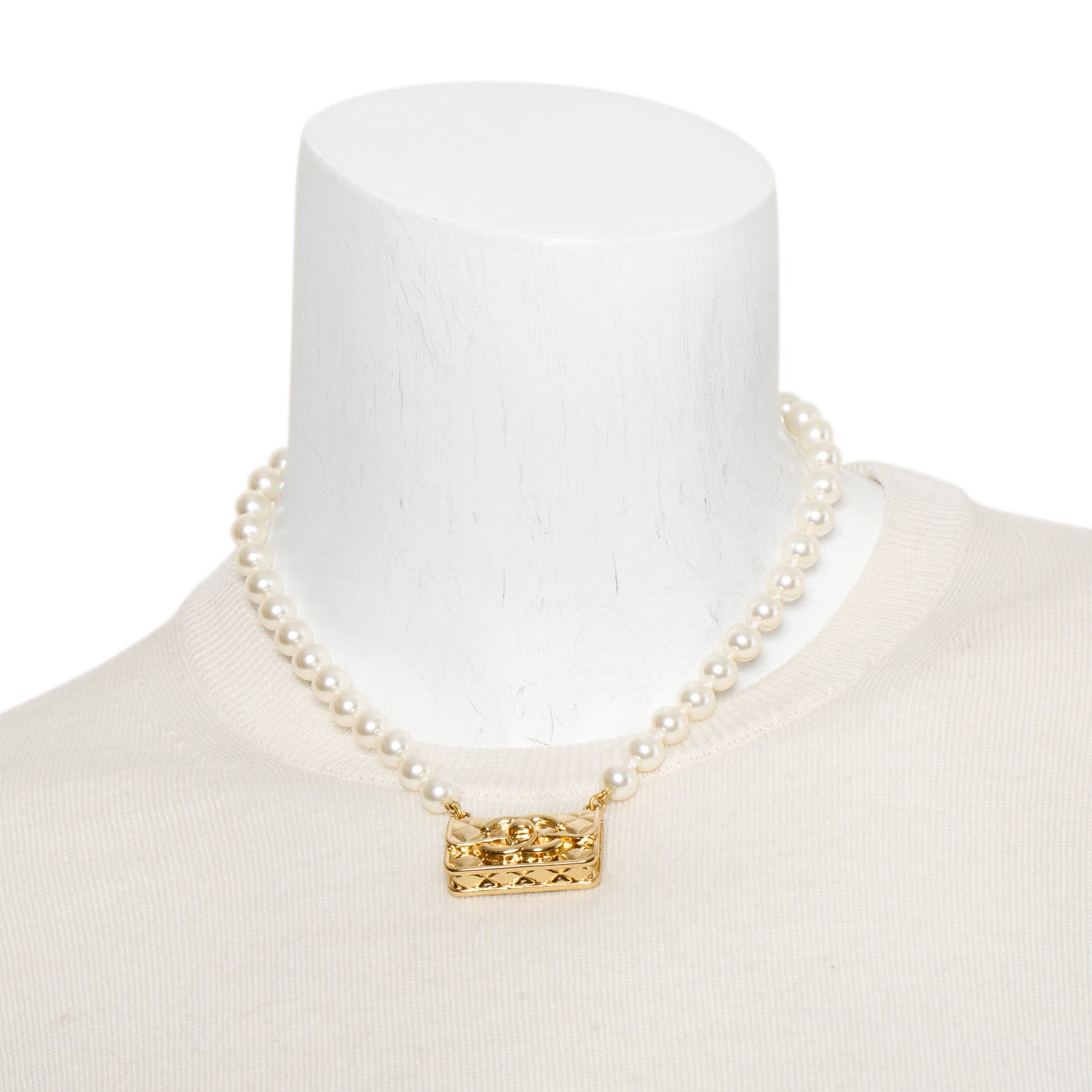 Chanel 2023 Gold-Plated Matelasse CC Flap Bag Faux Pearl Necklace w/ Box
