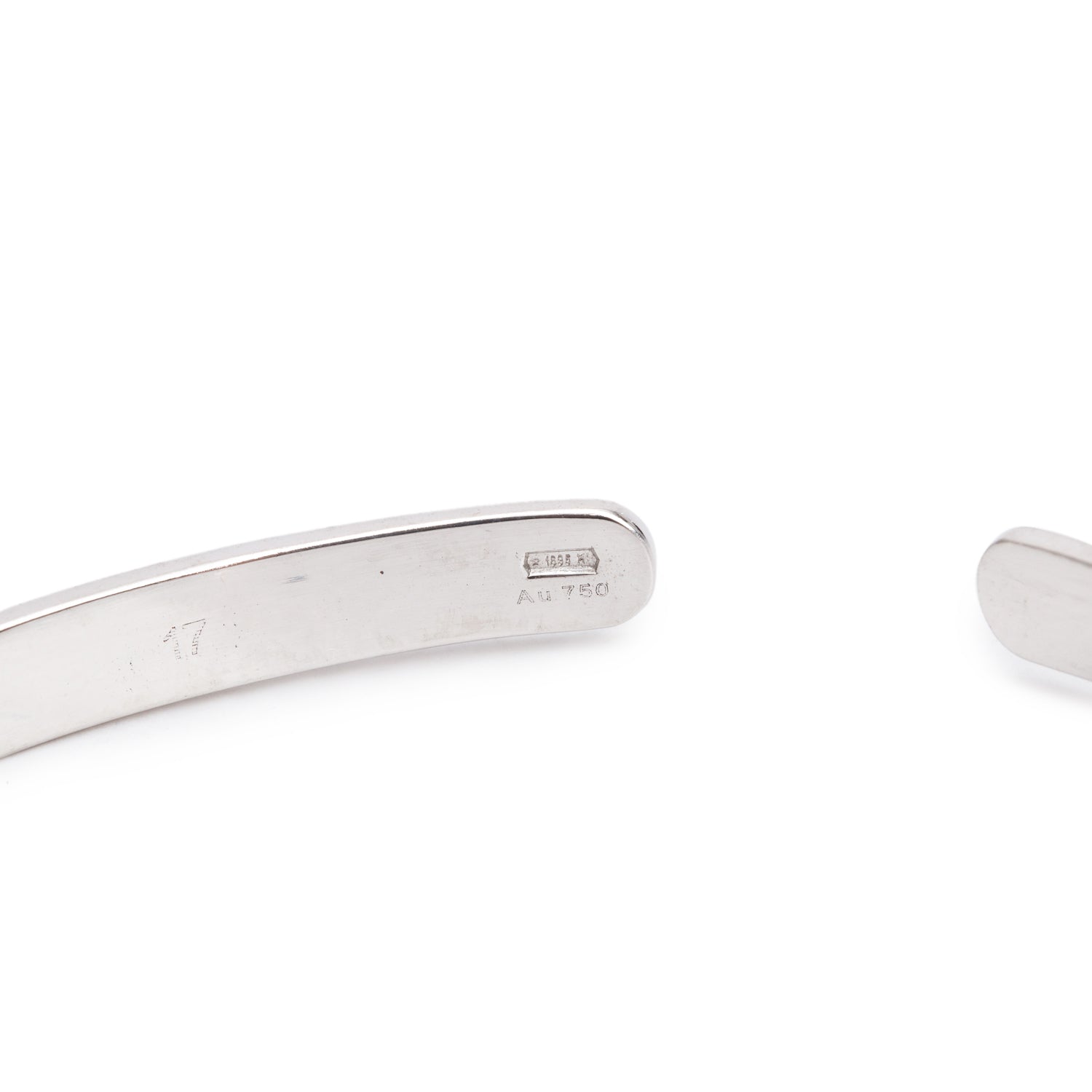 Gucci 2024 18k White Gold Icon Cuff Bracelet w/ Box & Receipt