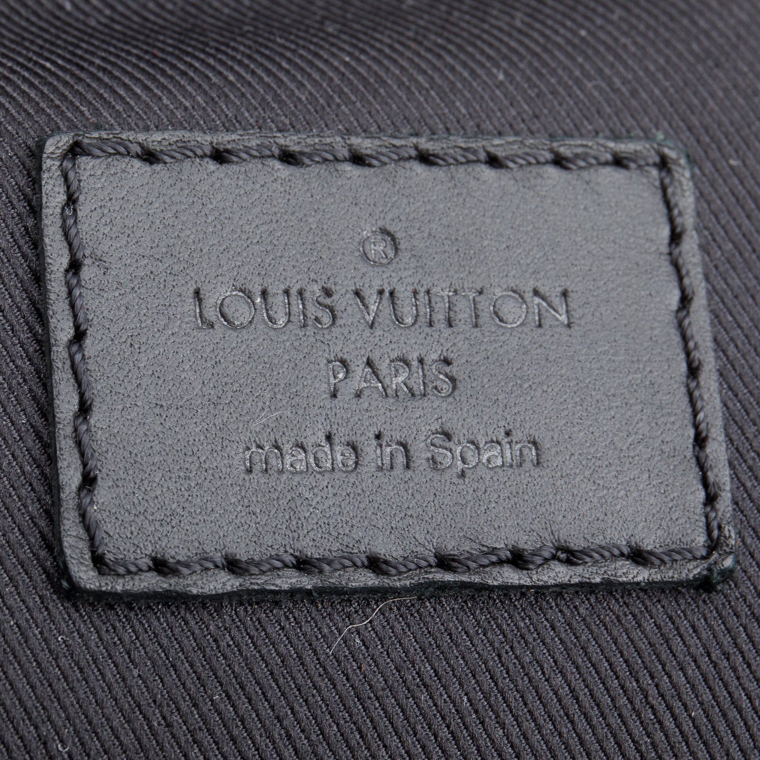 Louis Vuitton Damier Infini Avenue Sling Bag w/ Box