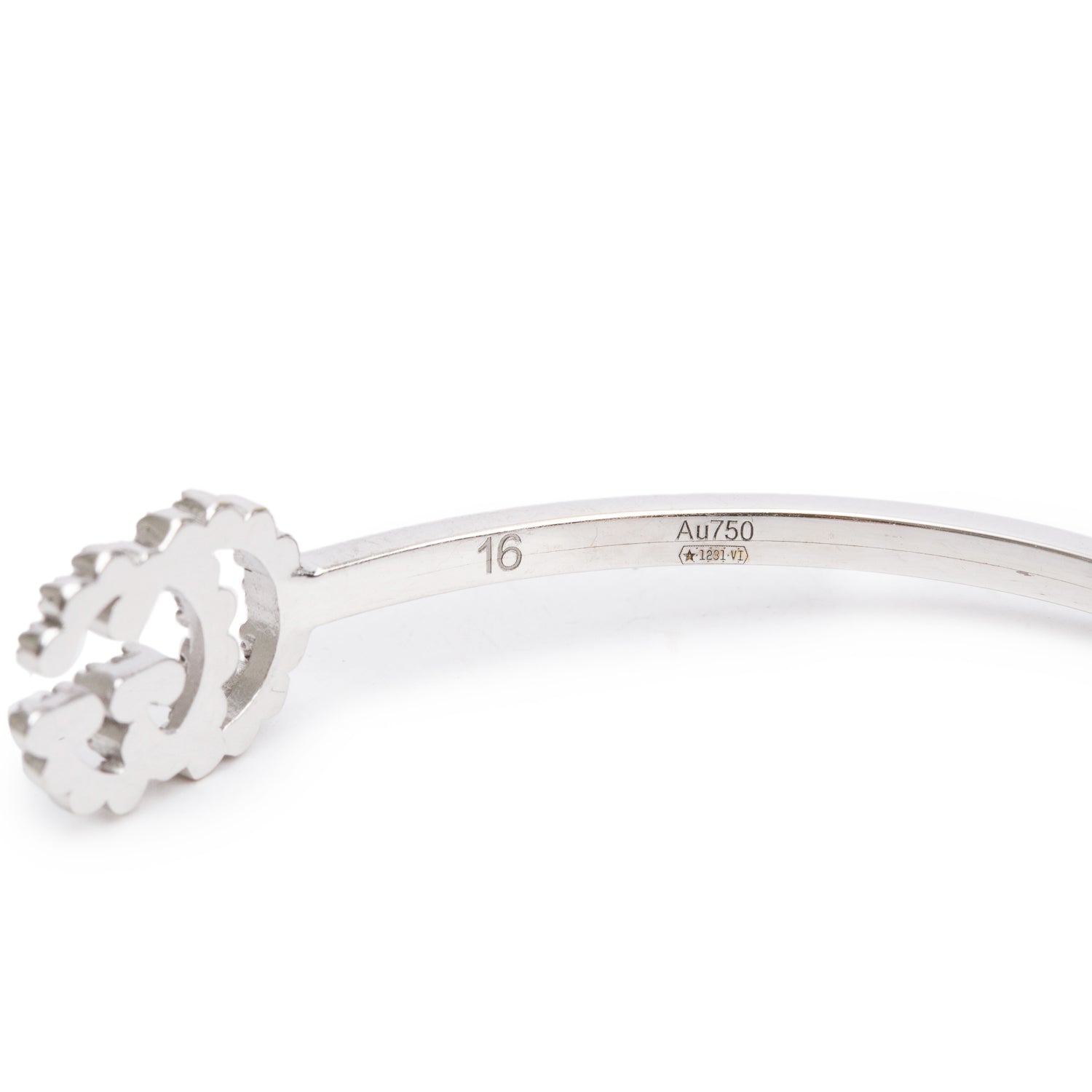 Gucci 18k White Gold Diamond GG Running Cuff Bracelet