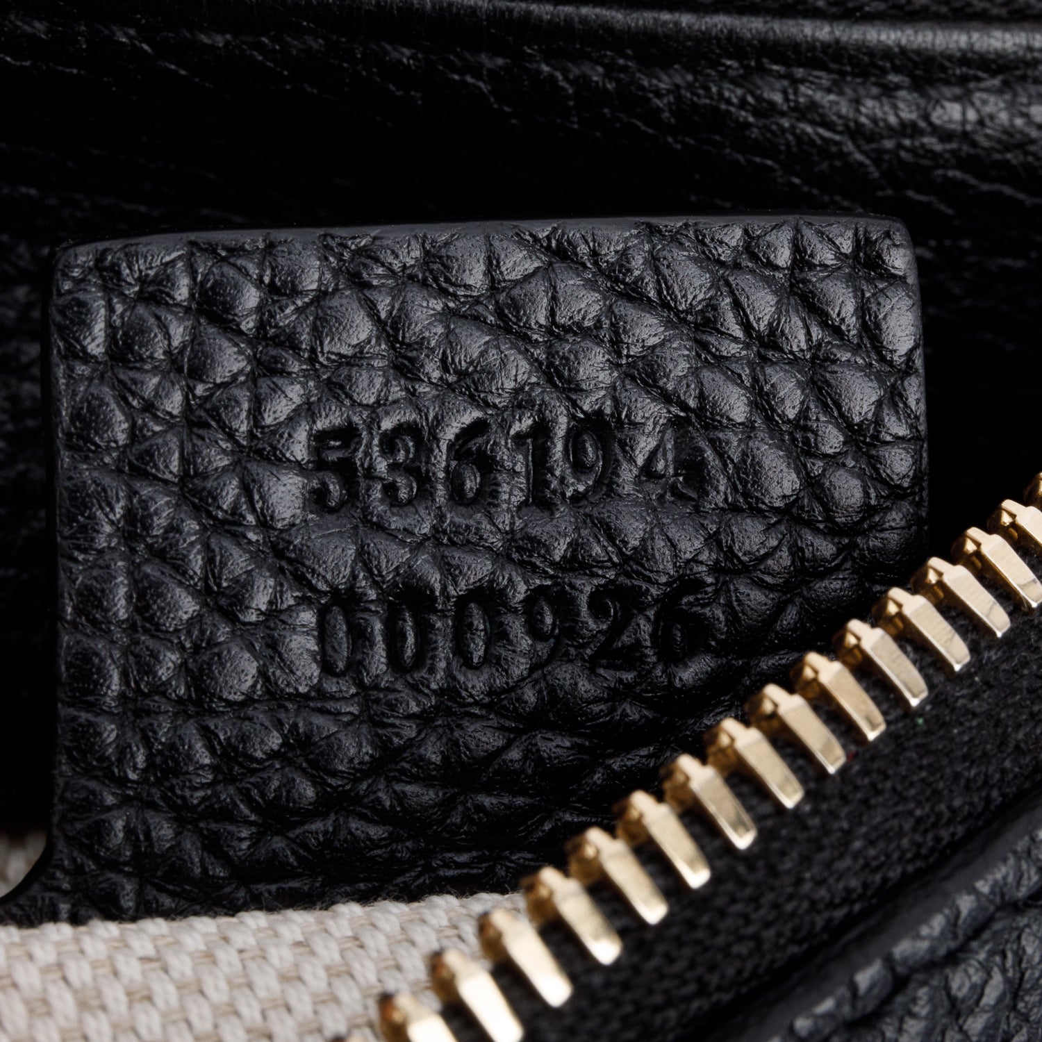 Gucci Black Pebbled Calfskin Leather Large Convertible Soho Hobo Bag w/ Strap