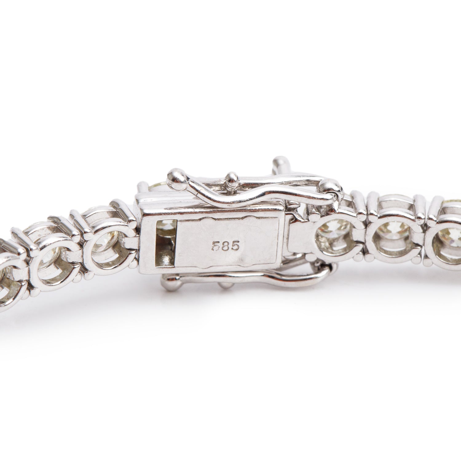 14k White Gold 8.06 tcw. Diamond Tennis Bracelet