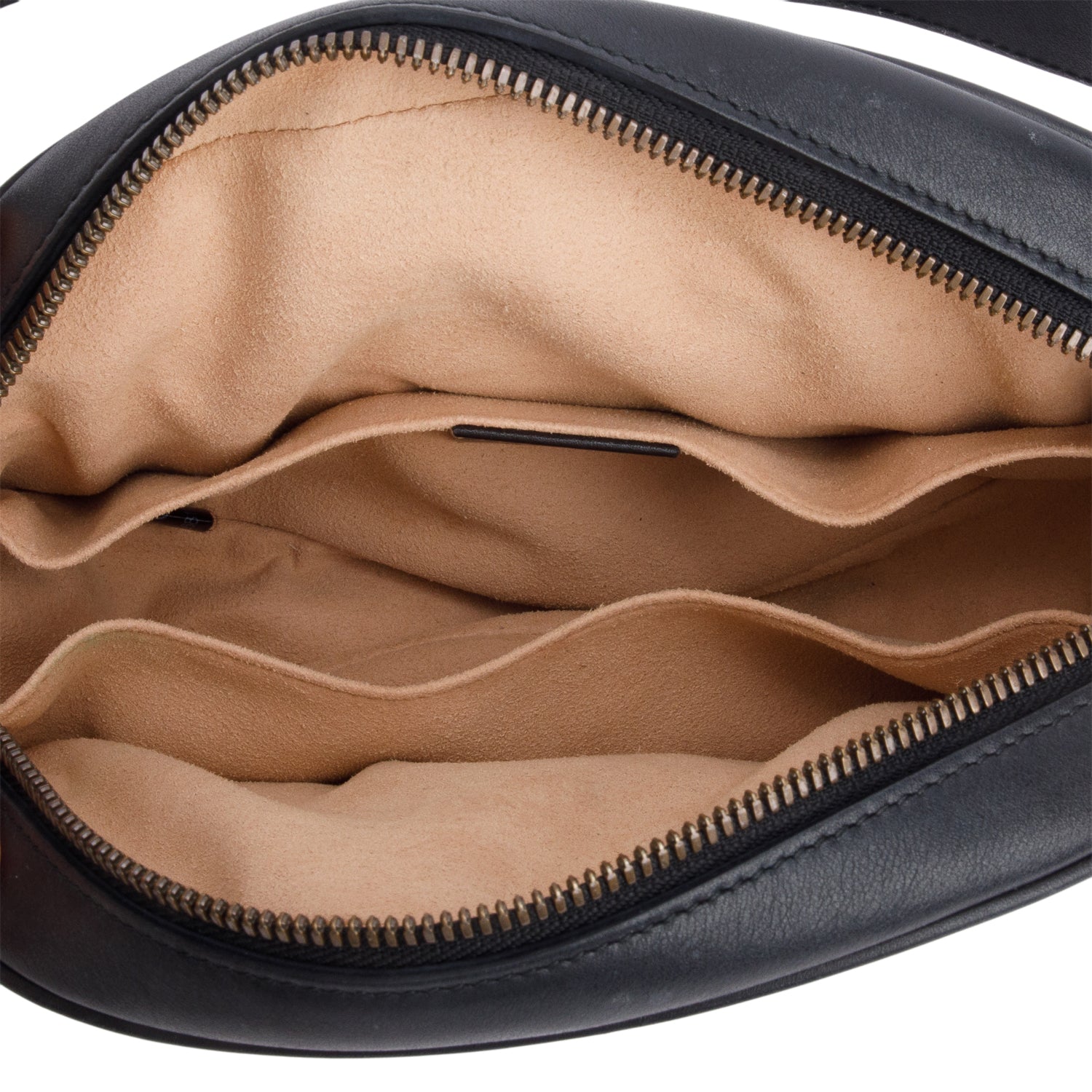 Gucci Black Large GG Marmont Matelasse Leather Belt Bag, Size 105 42