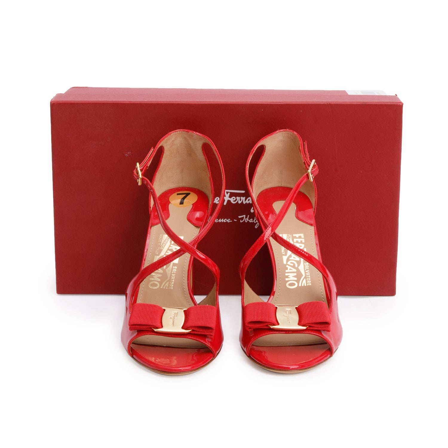 Salvatore Ferragamo Pink Patent Leather Vara Bow Gabrielle Pumps, Size 7 w/ Box