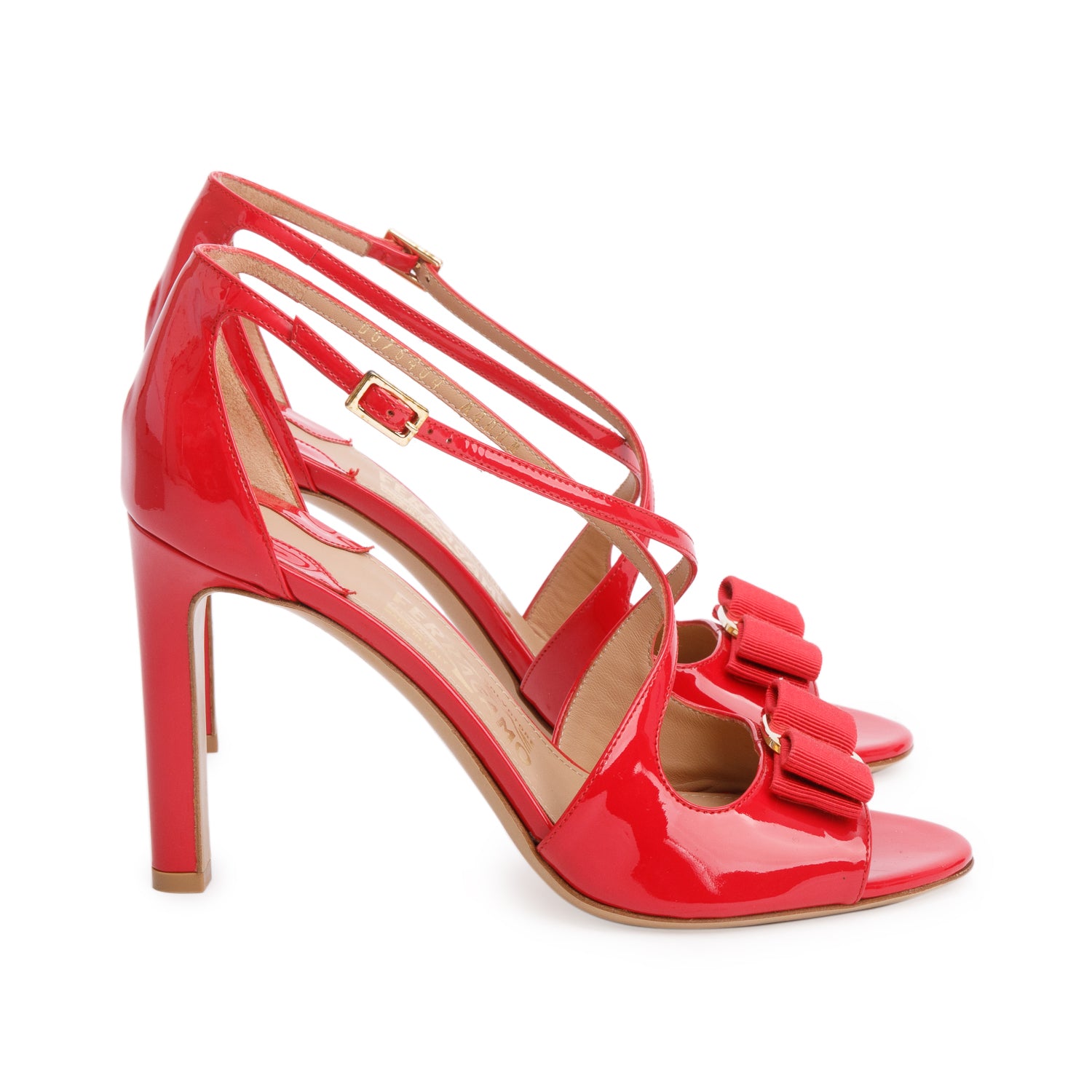 Salvatore Ferragamo Pink Patent Leather Vara Bow Gabrielle Pumps, Size 7 w/ Box