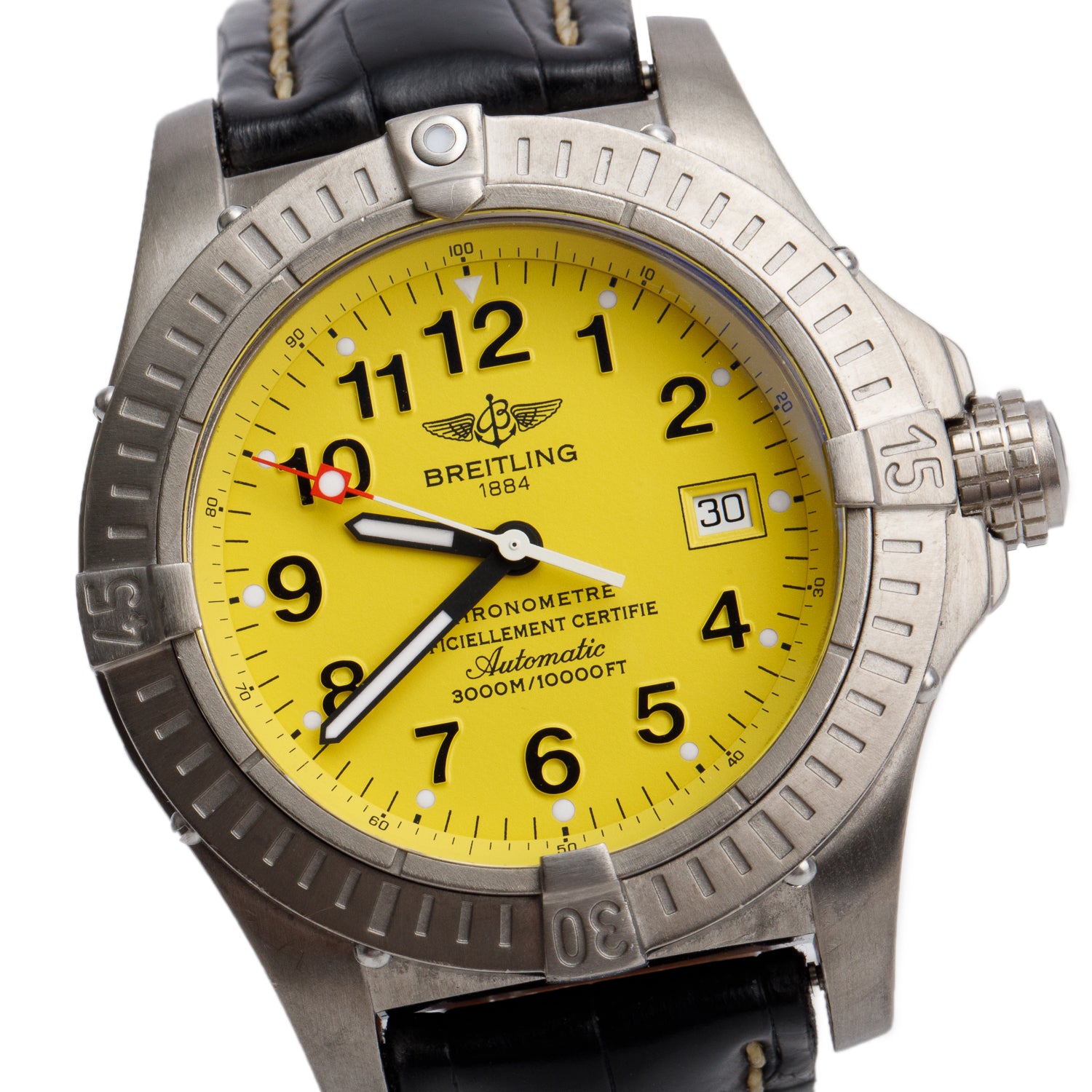 Breitling Titanium Avenger Seawolf 44 MM Automatic Watch Yellow Dial E17370 w/ Case & Extra Strap