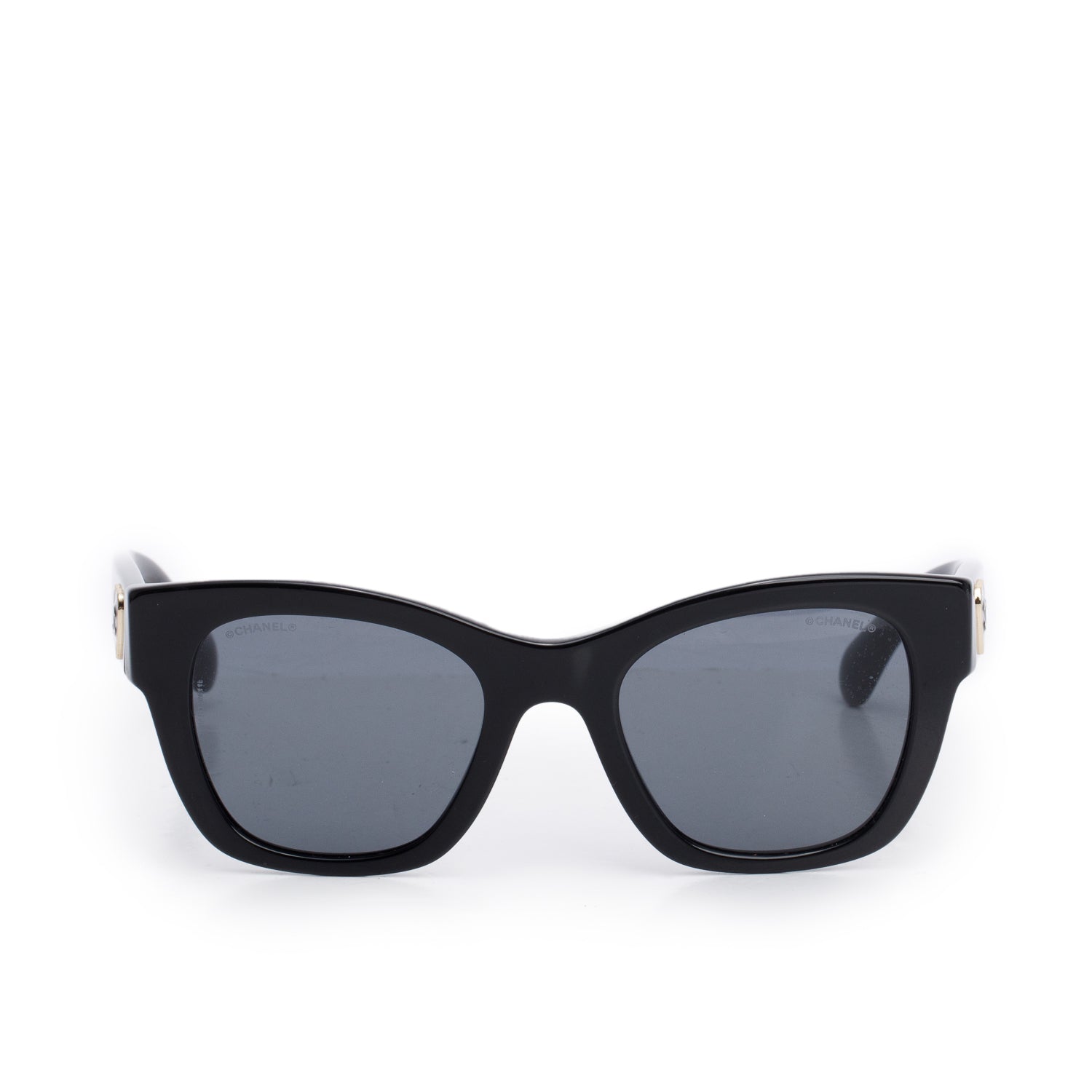 Chanel 5478 Black Accent Acetate CC Heart Square Sunglasses w/ Case